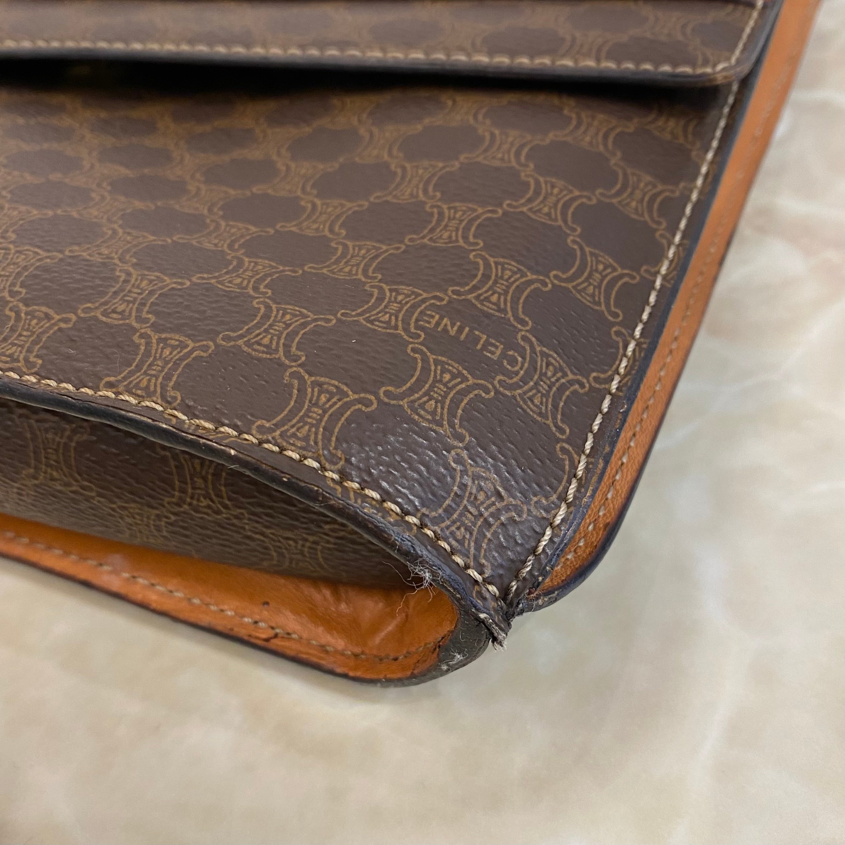 CELINE マカダム メダリオン ショルダーバッグ