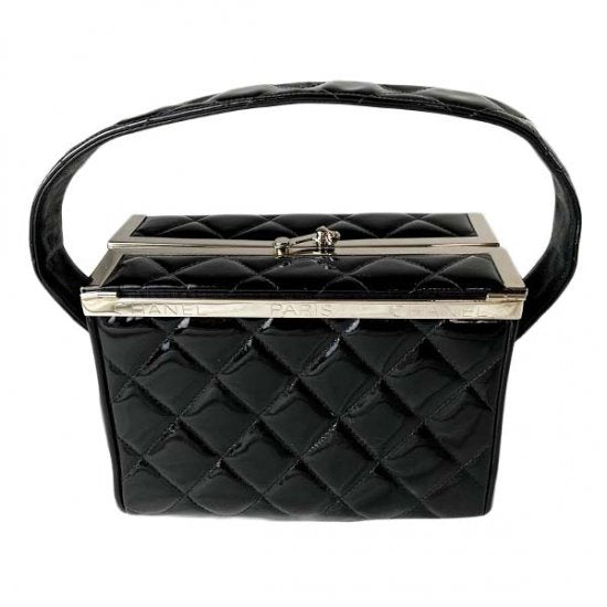 CHANEL シャネル マトラッセ パテント バニティバッグ スクエア