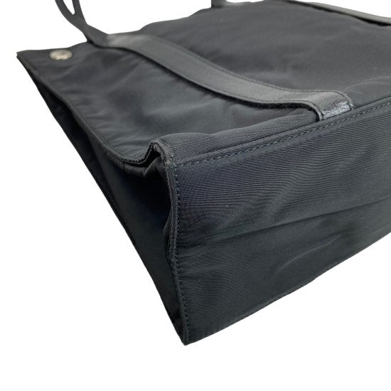 PRADA テスート/レザー トートバッグ