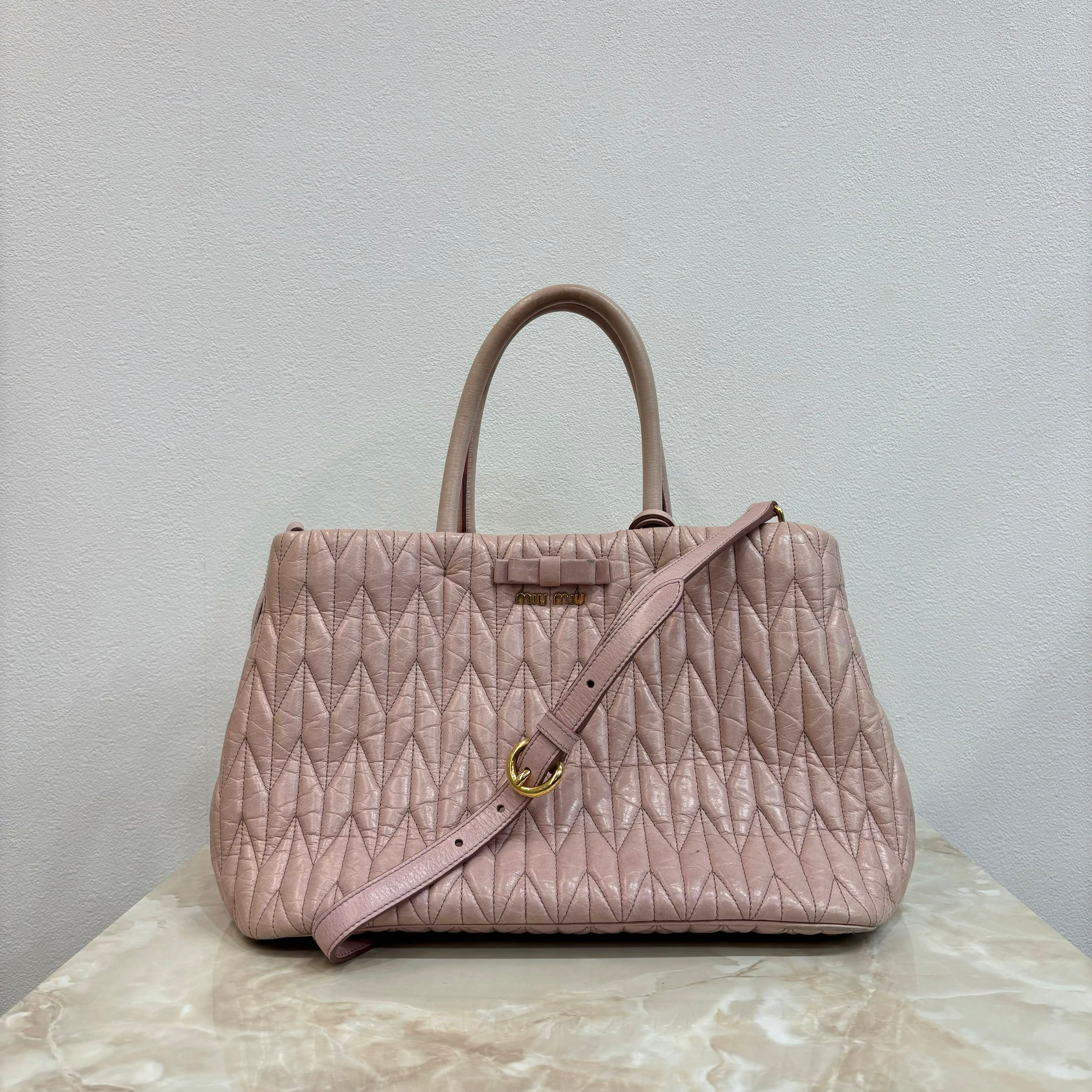 Miu Miu 2WAYバッグ