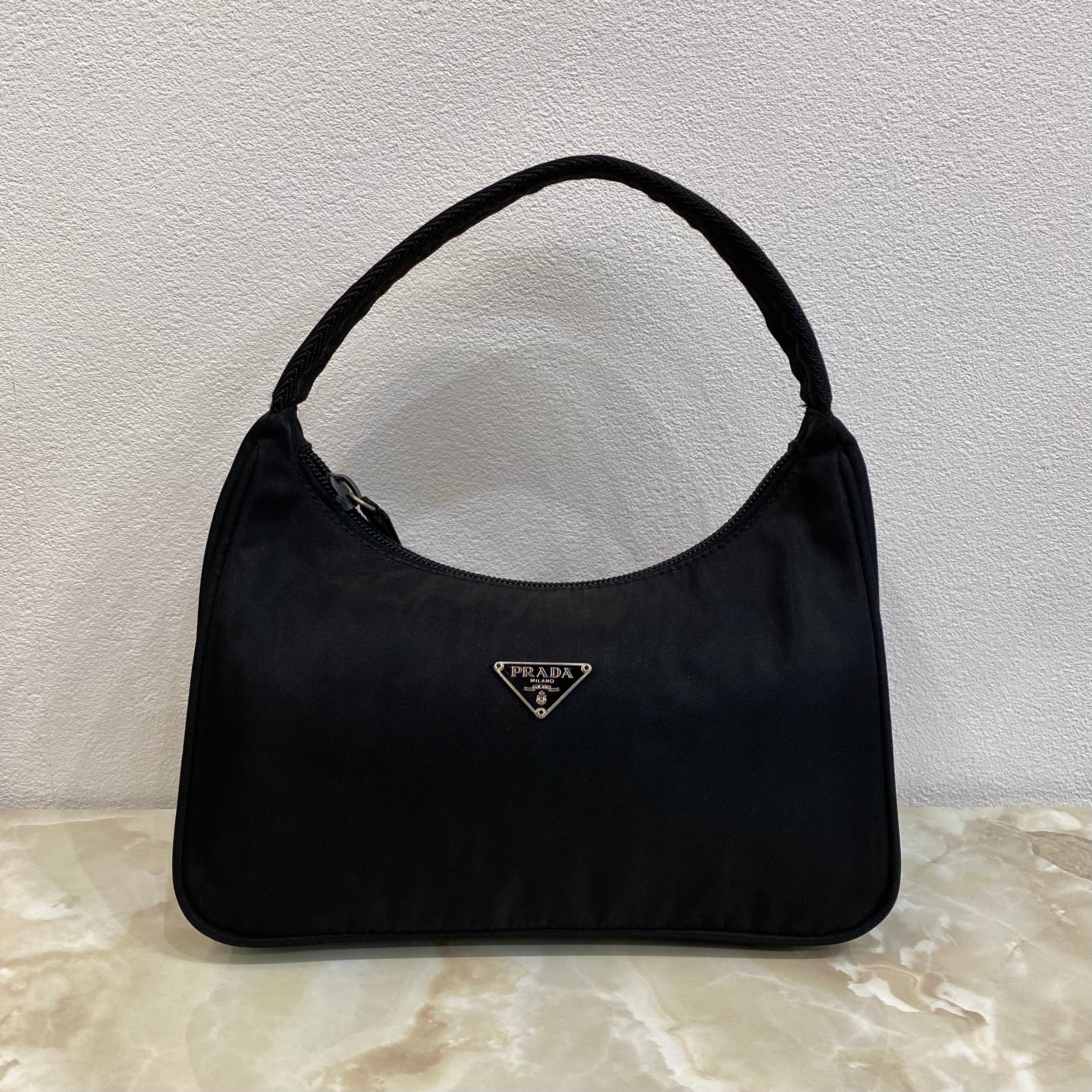 PRADA テスート ハンドバッグ