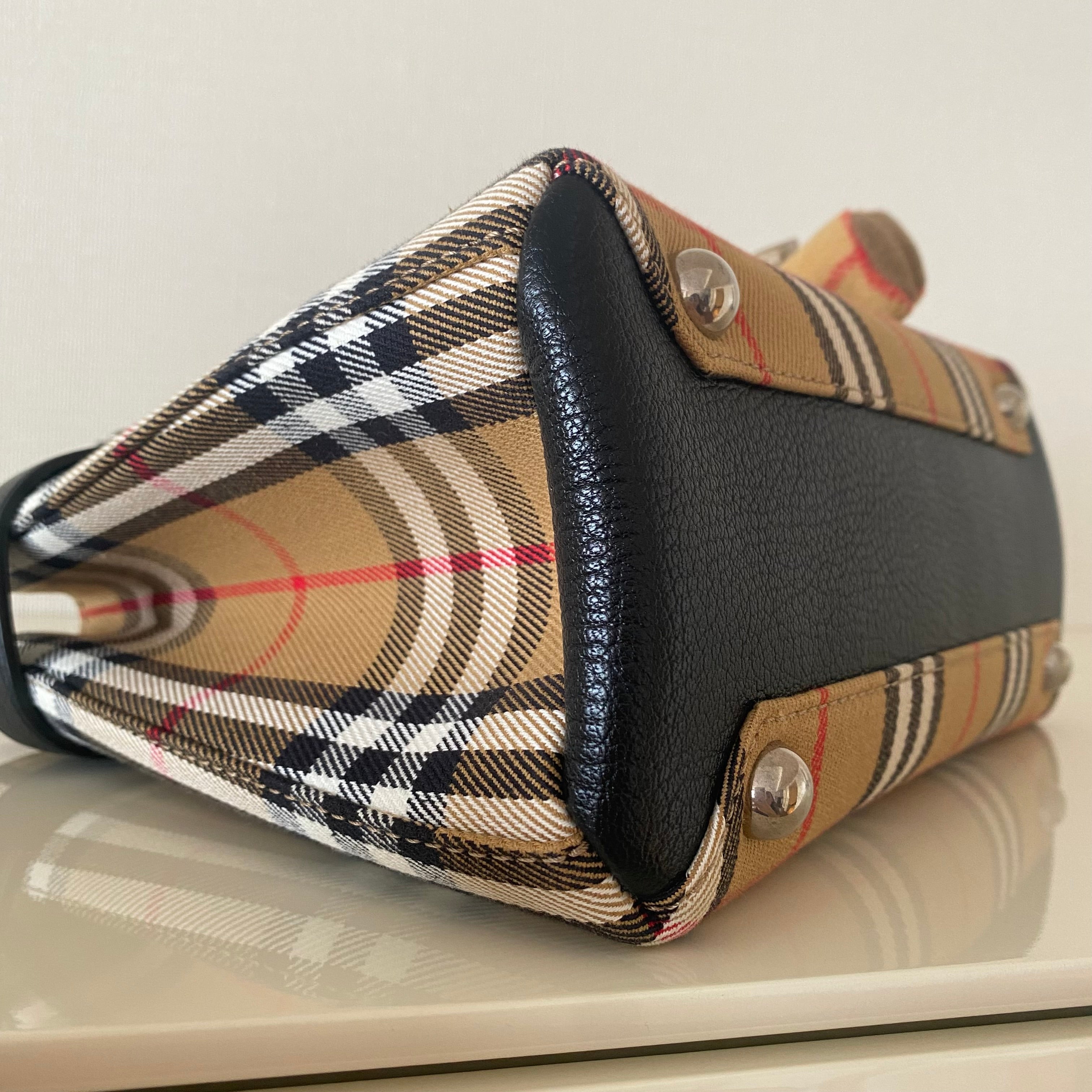 Burberry ハンドバッグ