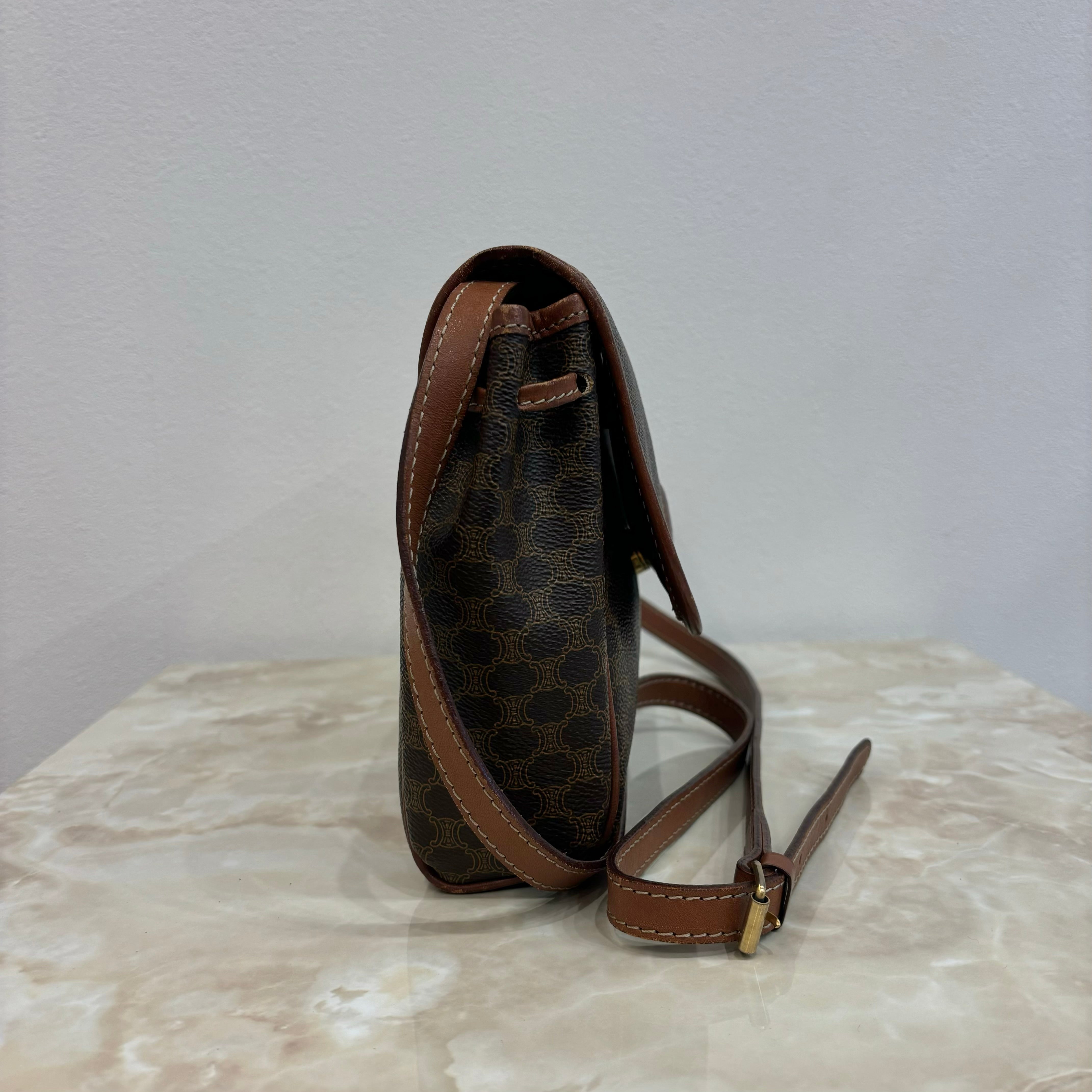 CELINE マカダムショルダーバッグ