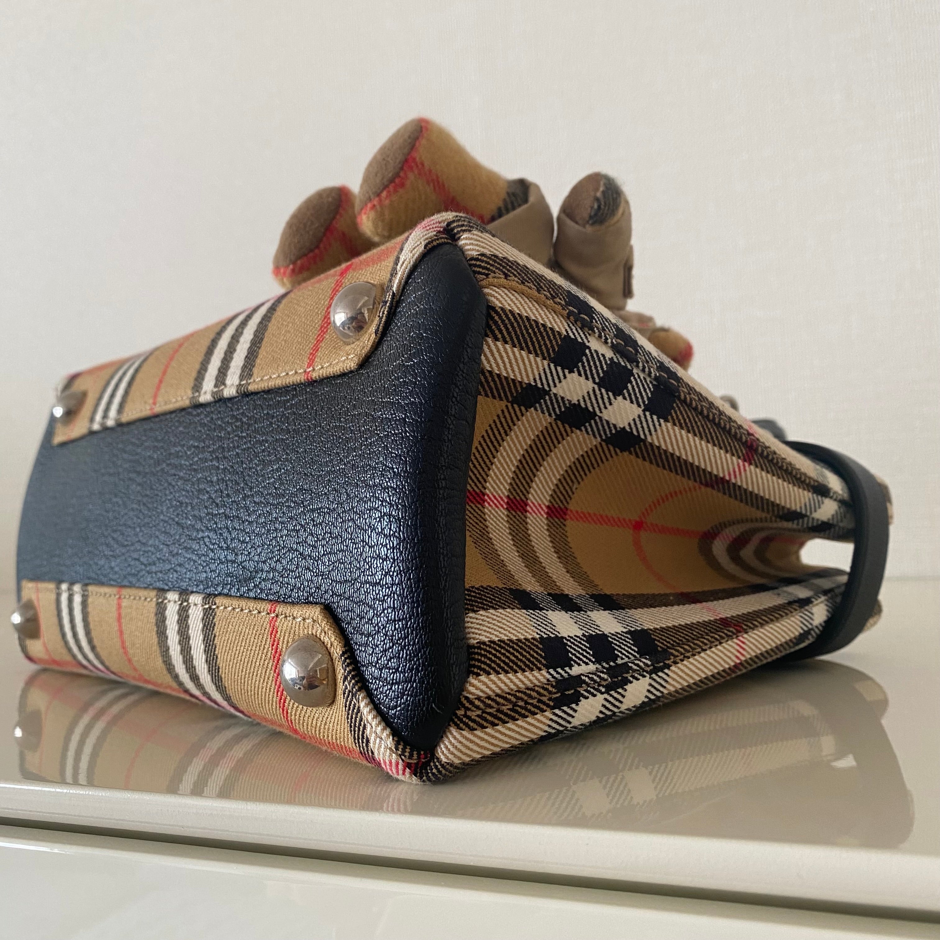 Burberry ハンドバッグ