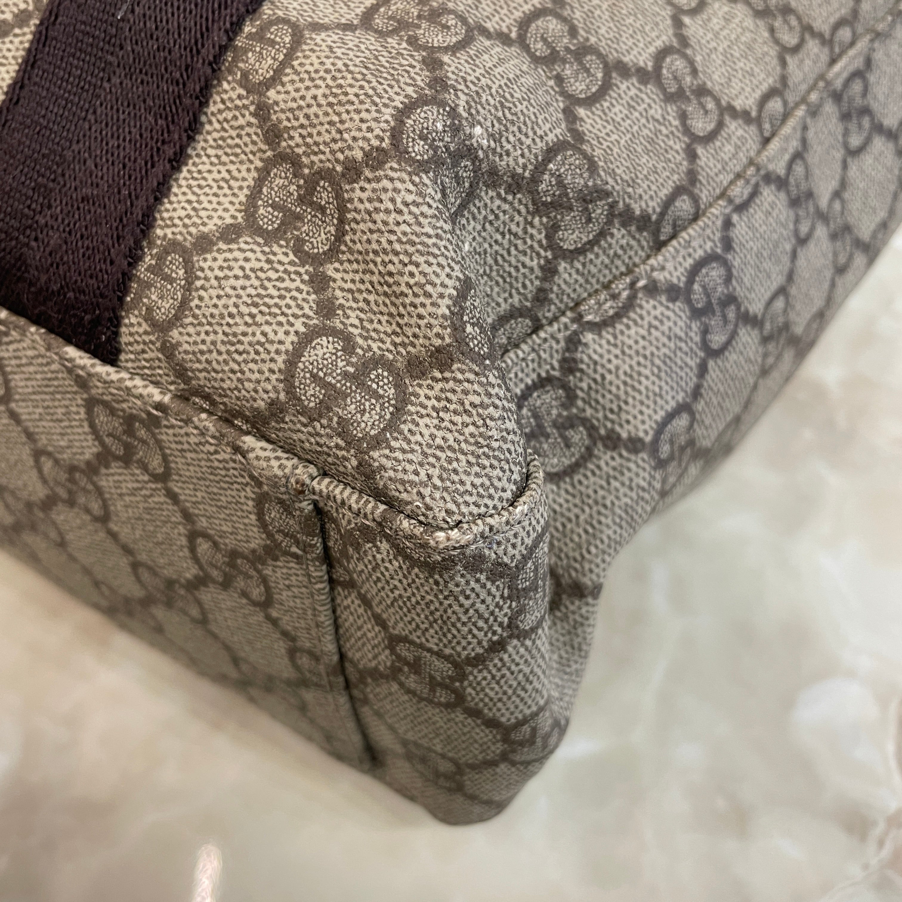 GUCCI ハンドバッグ