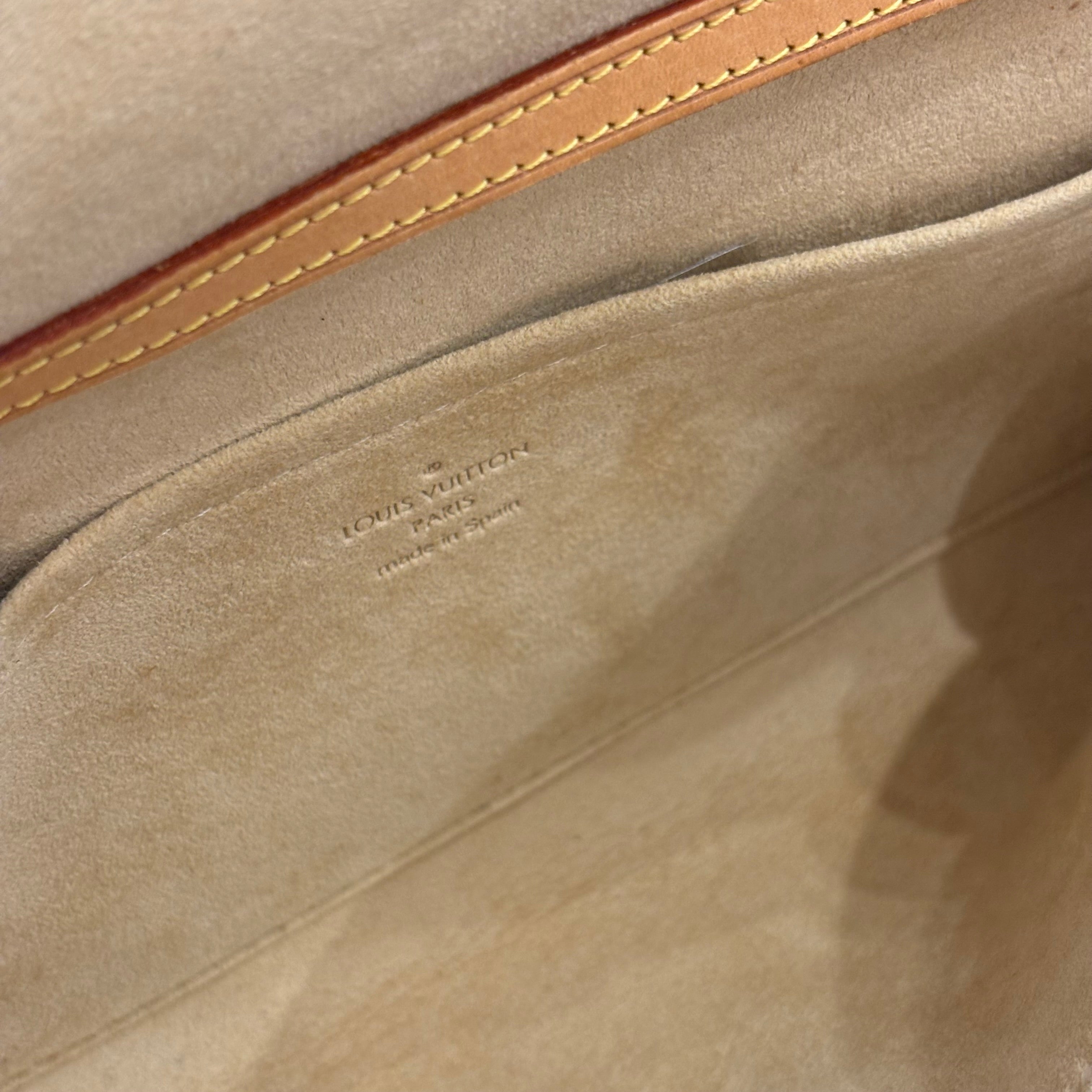 LOUIS VUITTON モノグラム ポシェット