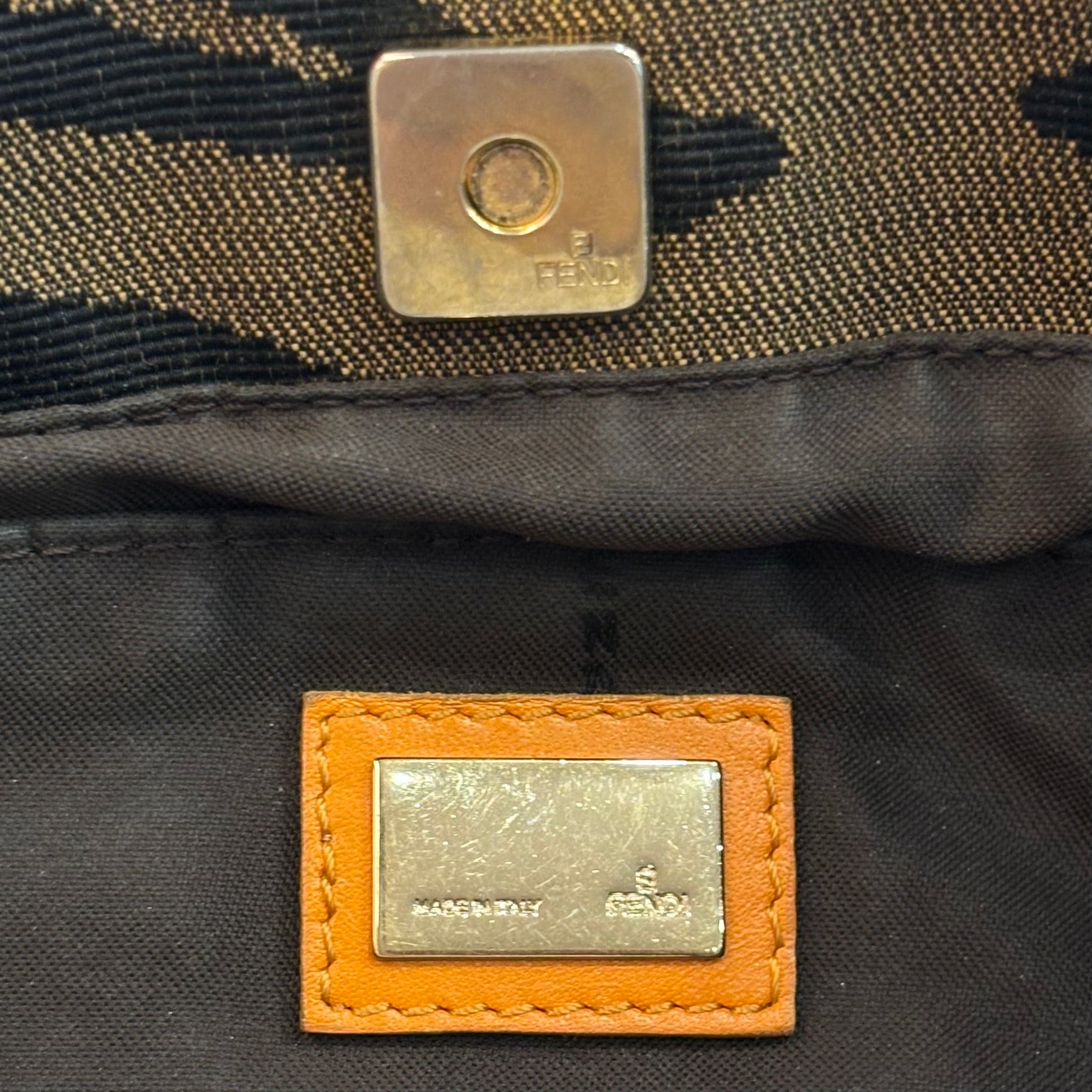 FENDI ハンドバッグ