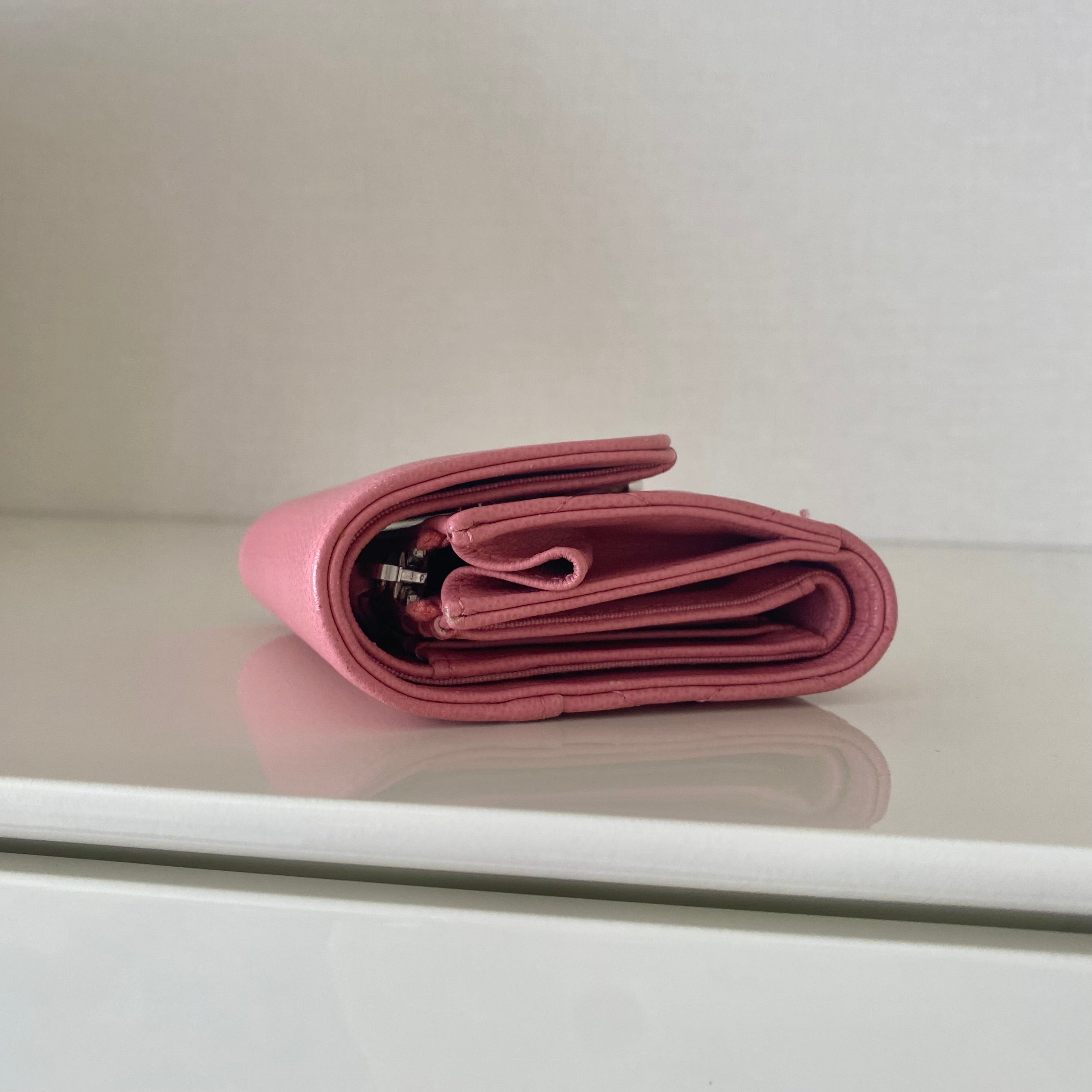 CHANEL ココマーク プッシュロック ナノウォレット