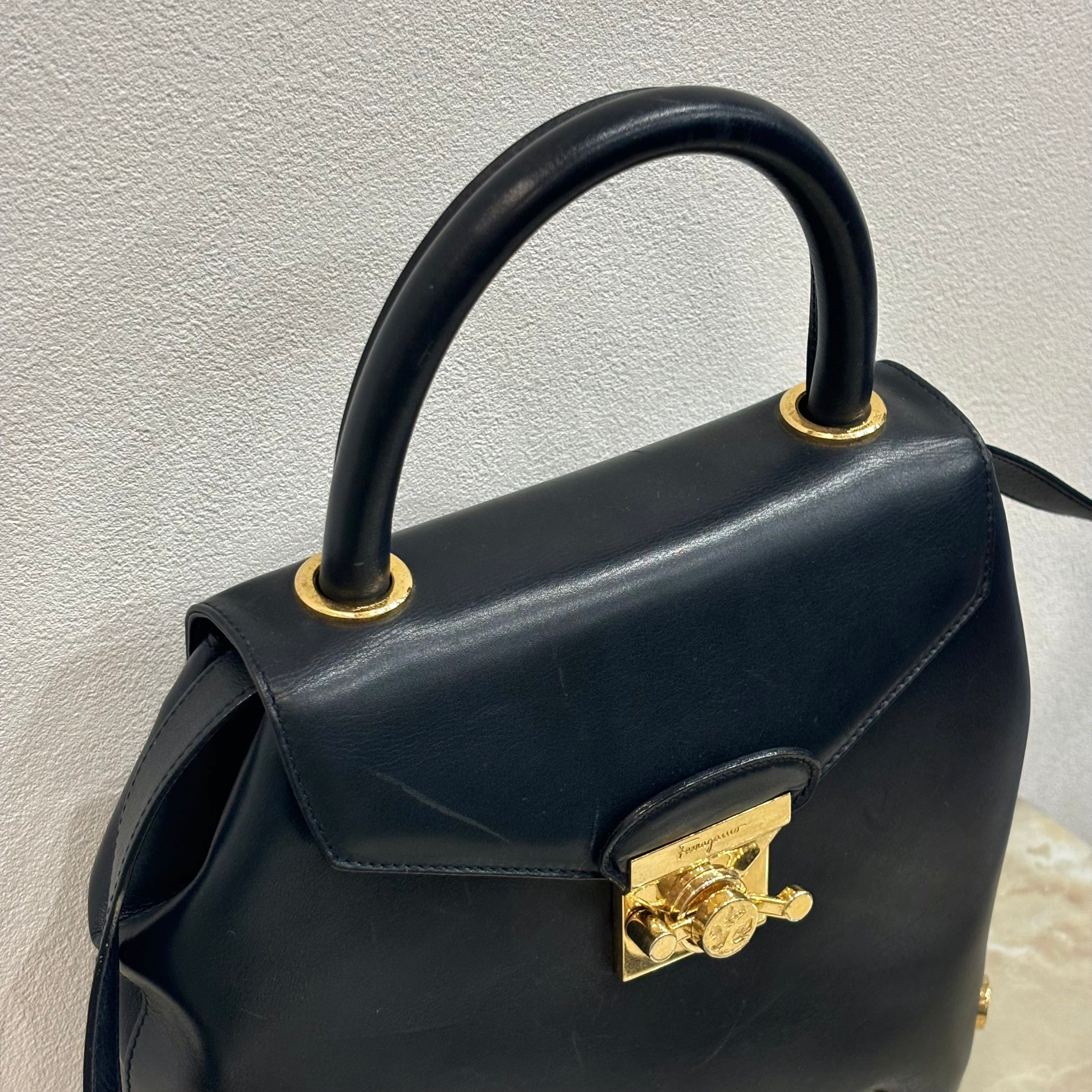 Salvatore Ferragamo 2wayショルダーバッグ