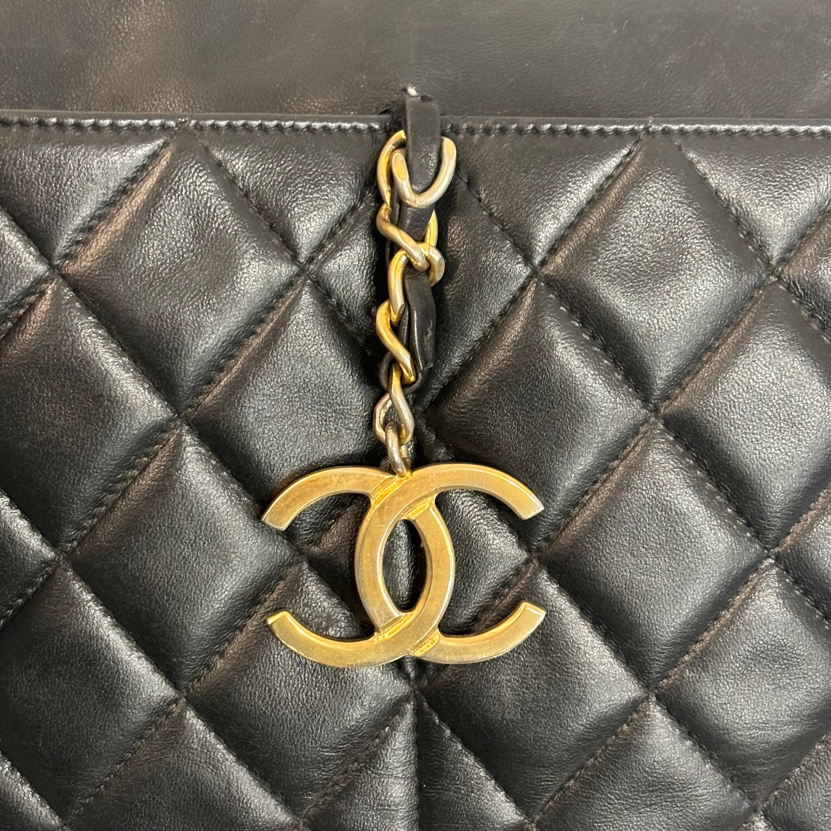 CHANEL マトラッセ ココマーク チェーンショルダーバッグ