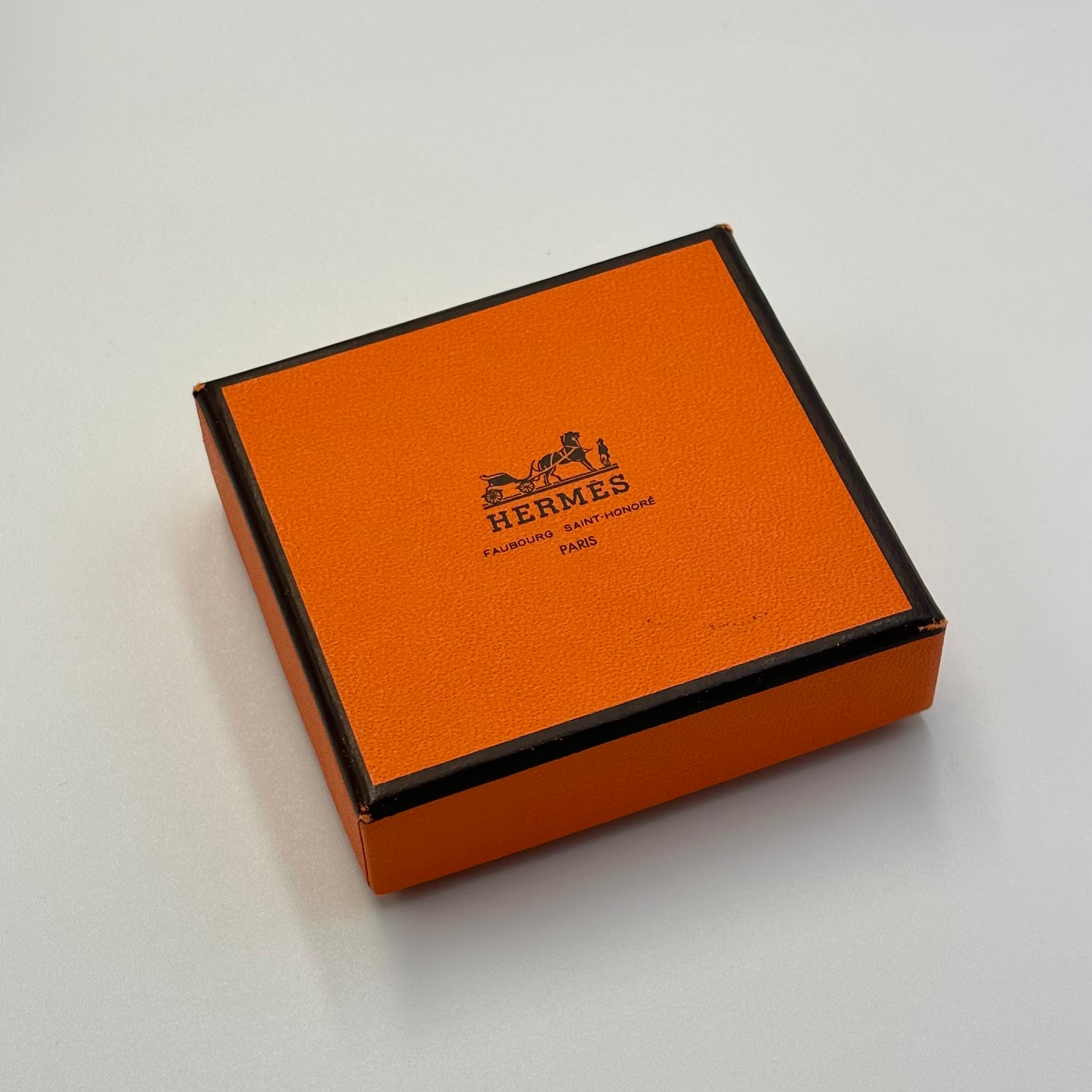 HERMES エクリプス イヤリング