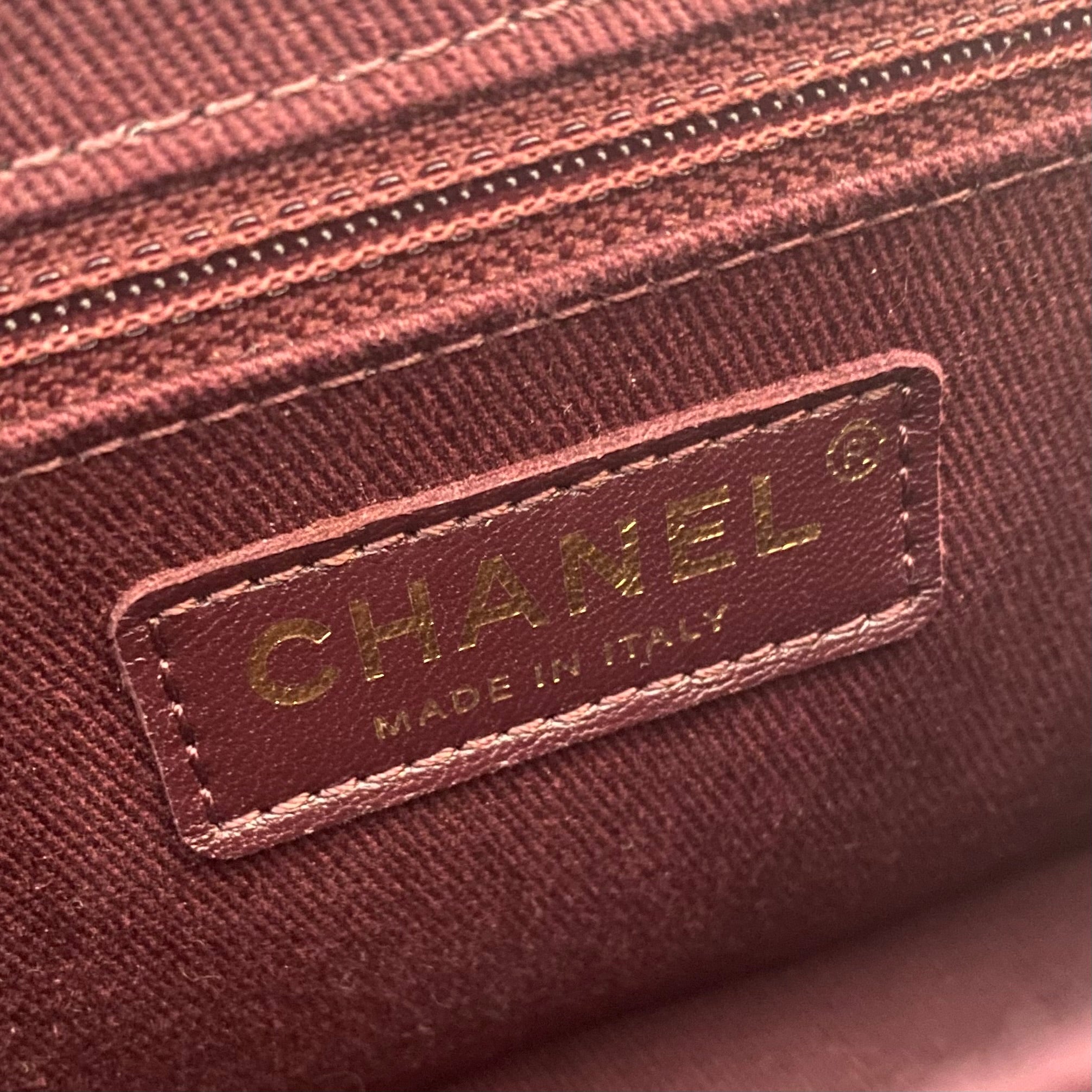 CHANEL マトラッセ キャビアスキン2wayショルダーバッグ