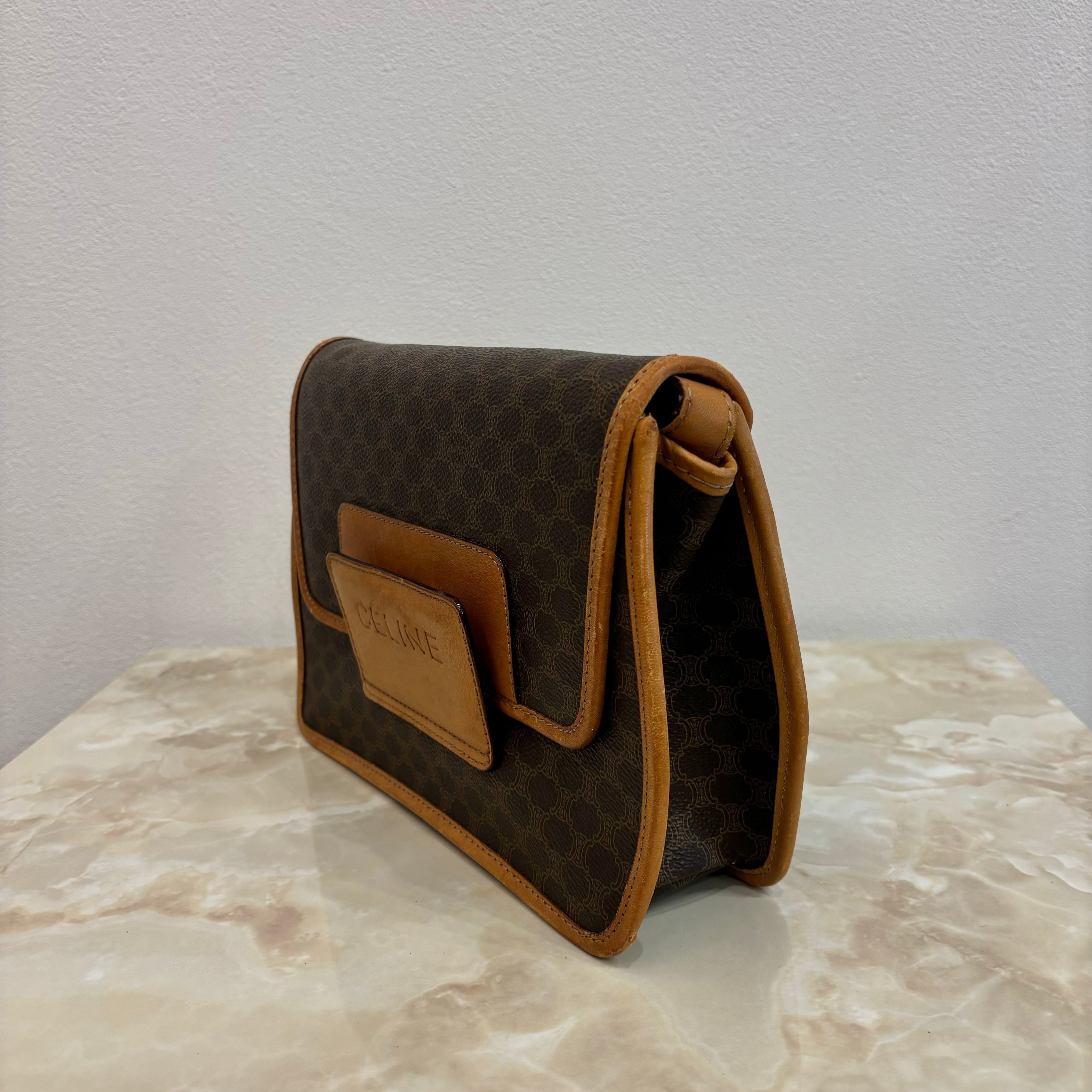 CELINE マカダムショルダーバッグ