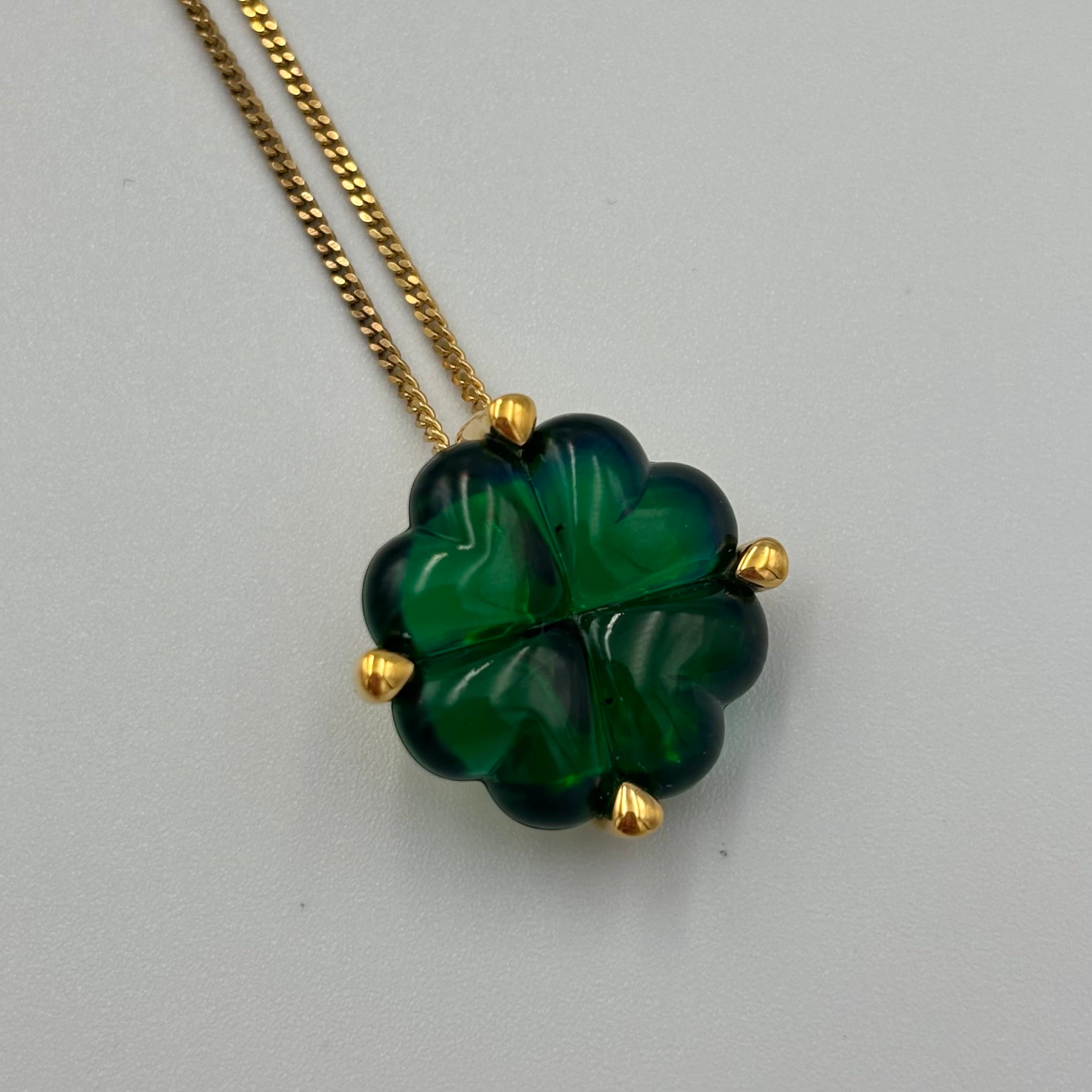 Baccarat トレフル ネックレス