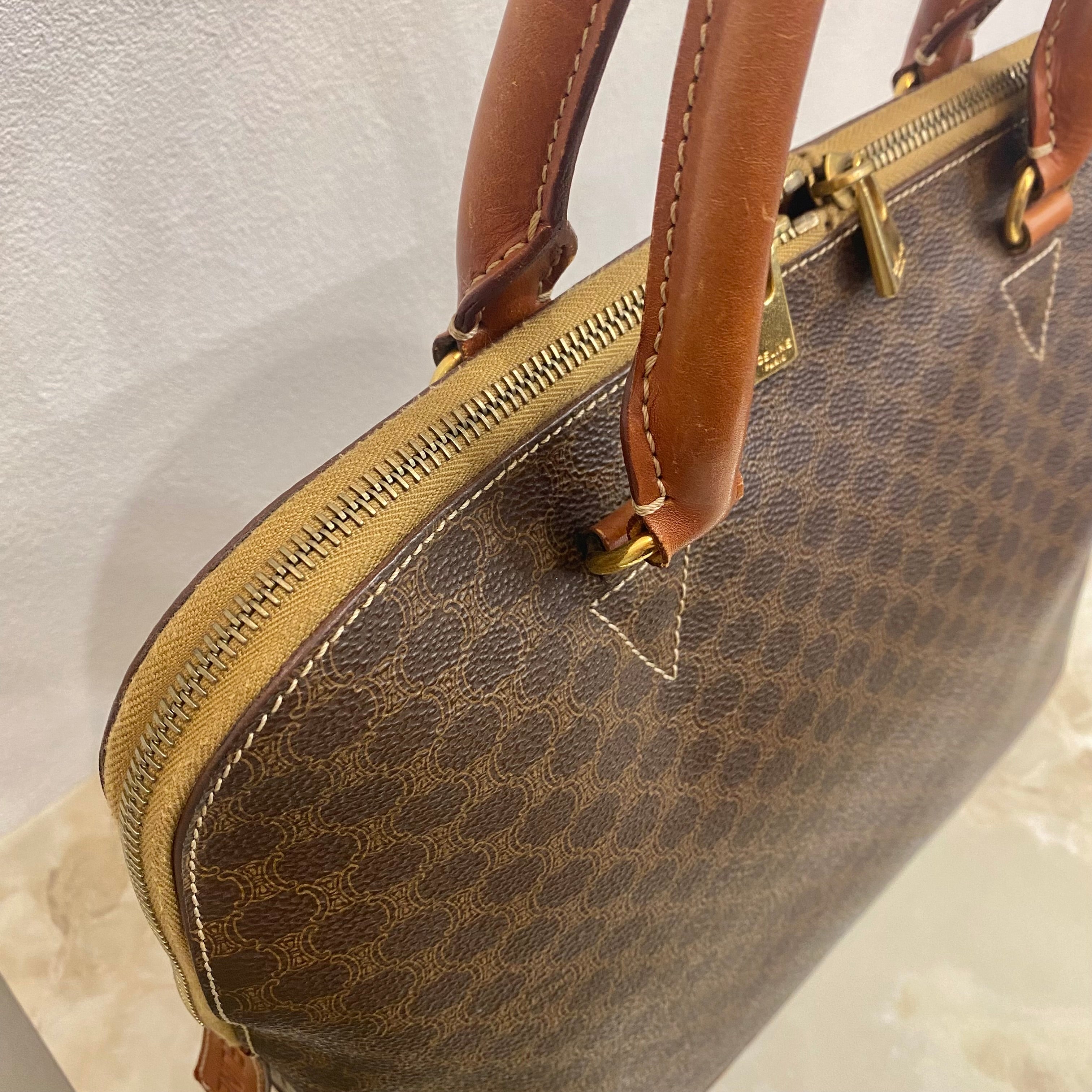 CELINE マカダム ボリード型ハンドバッグ