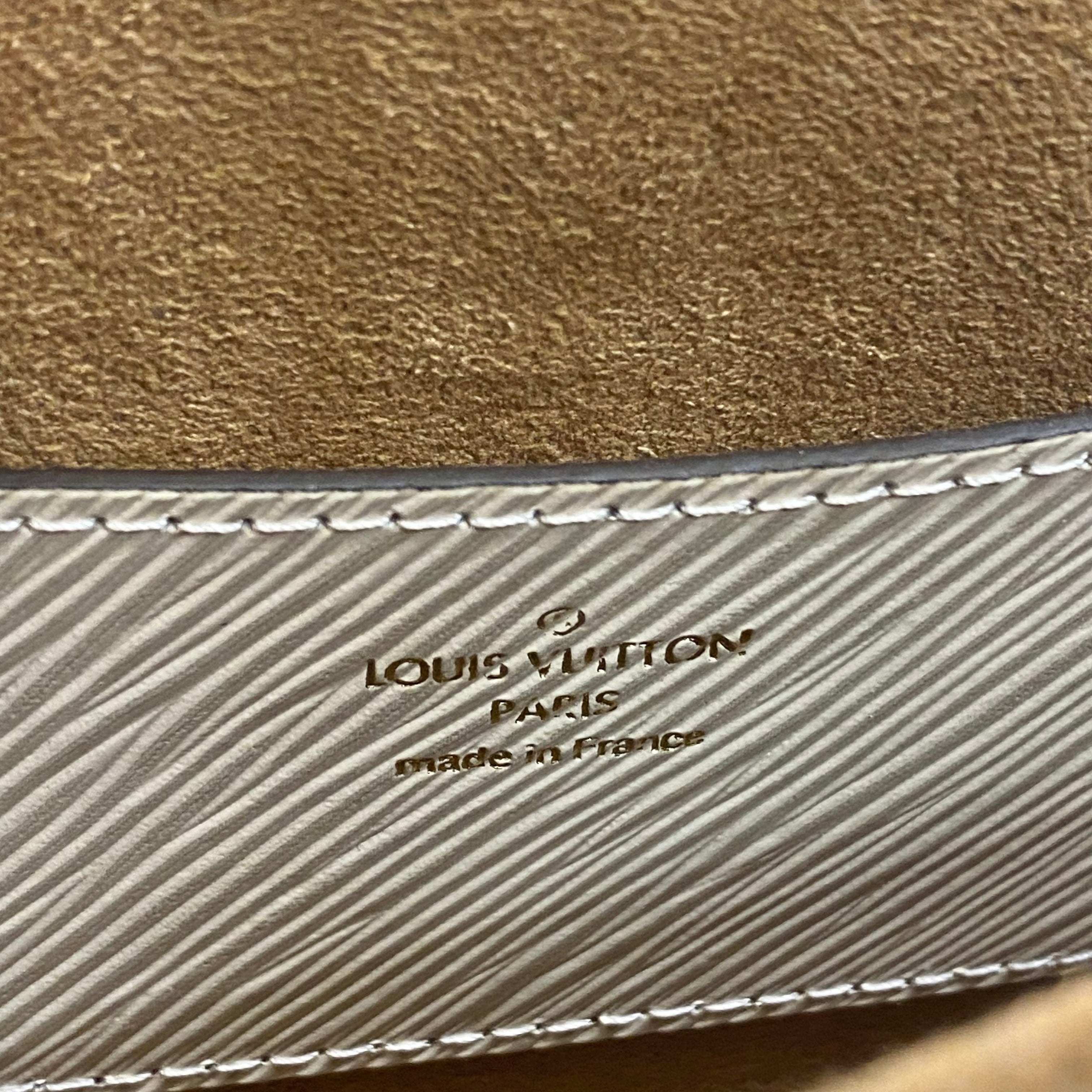 LOUIS VUITTON ショルダーバッグ