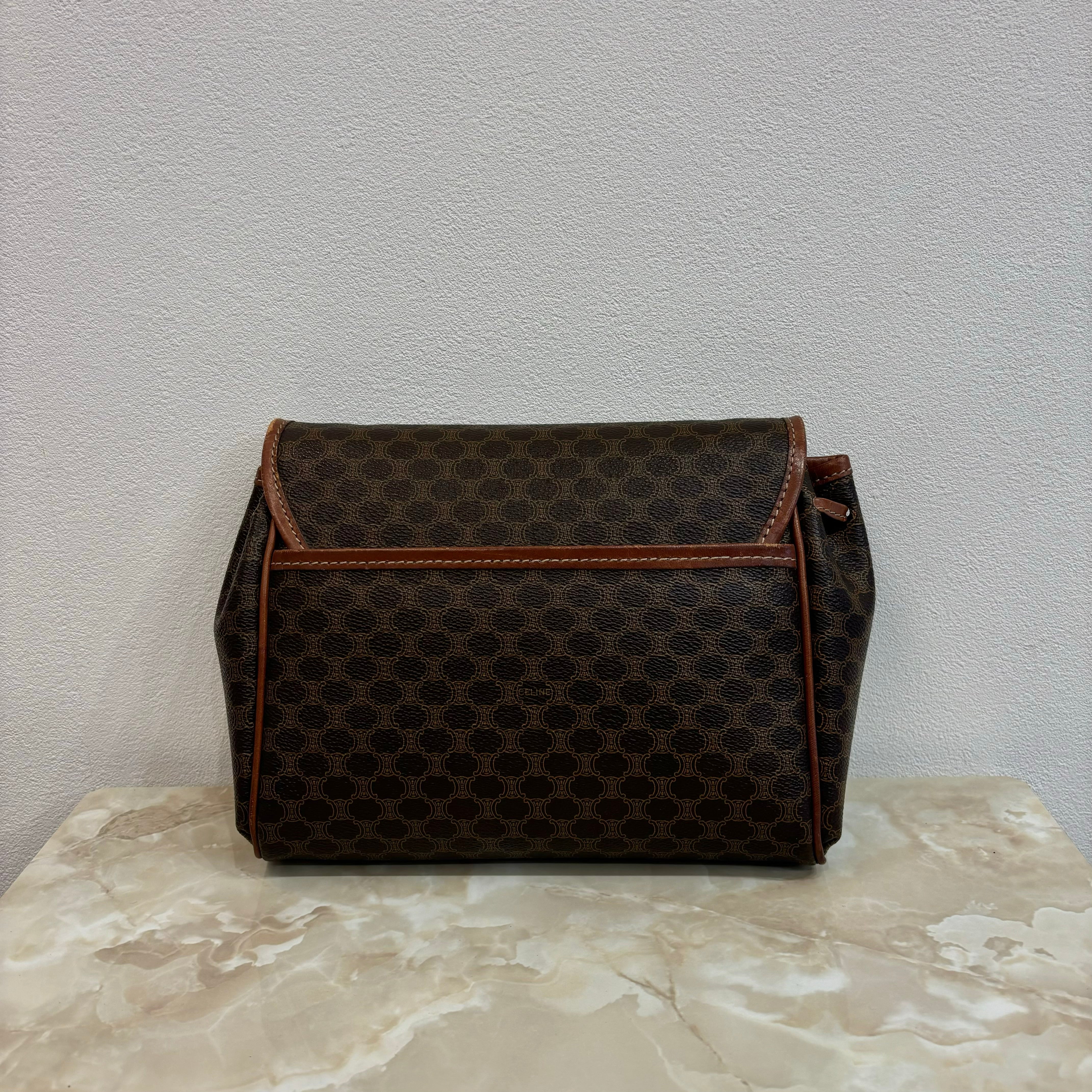 CELINE マカダムショルダーバッグ