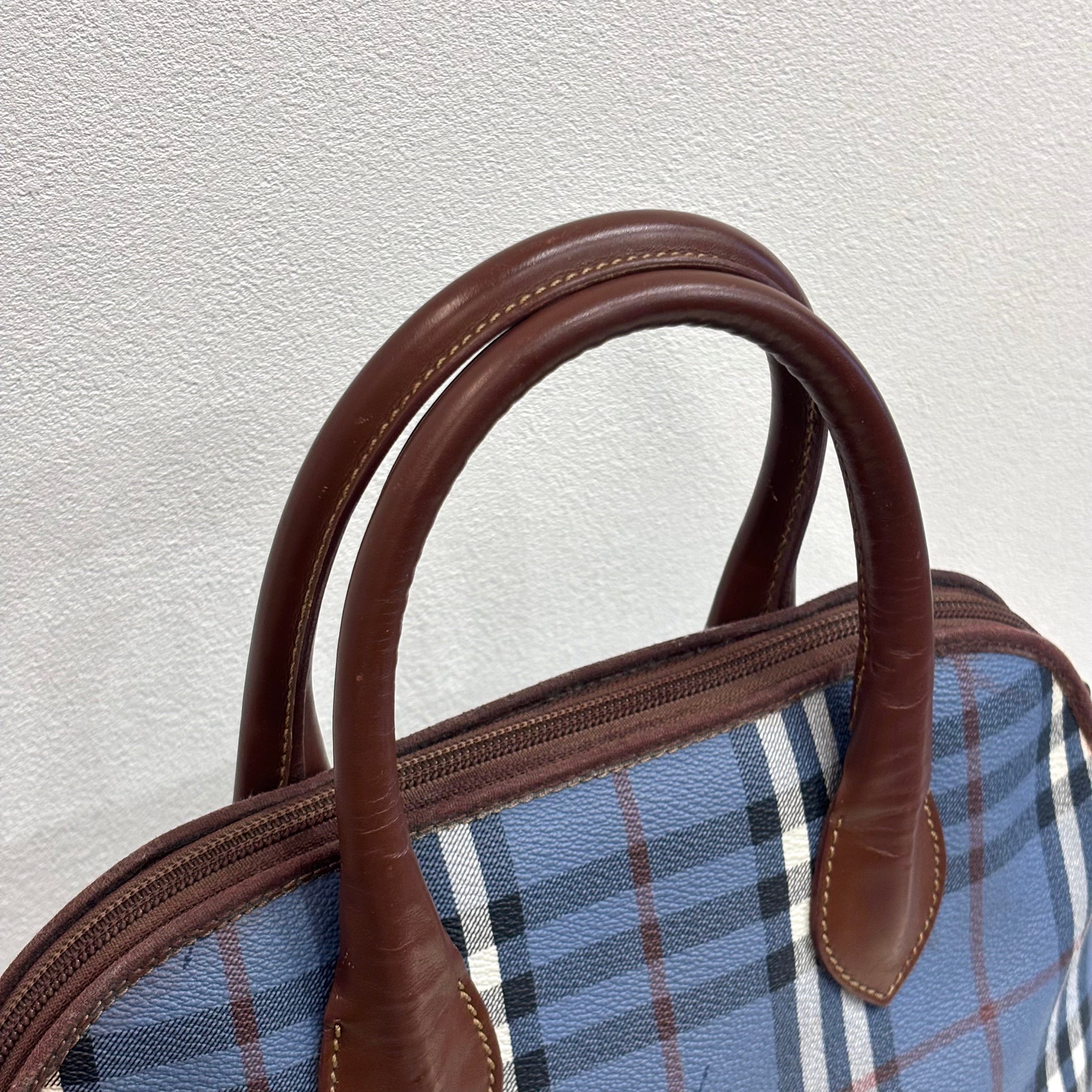 Burberry 2WAYバッグ