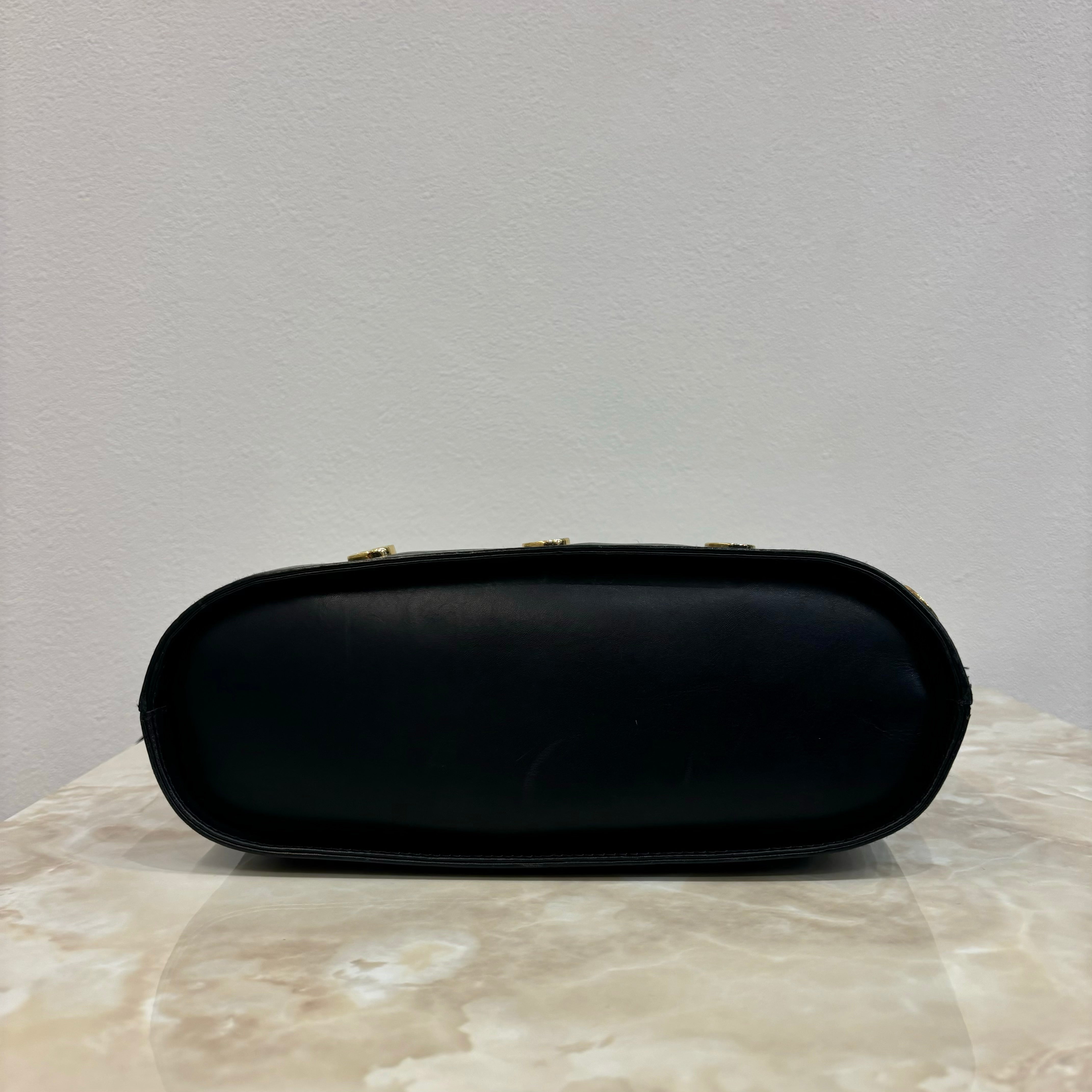 Salvatore Ferragamo 2wayショルダーバッグ