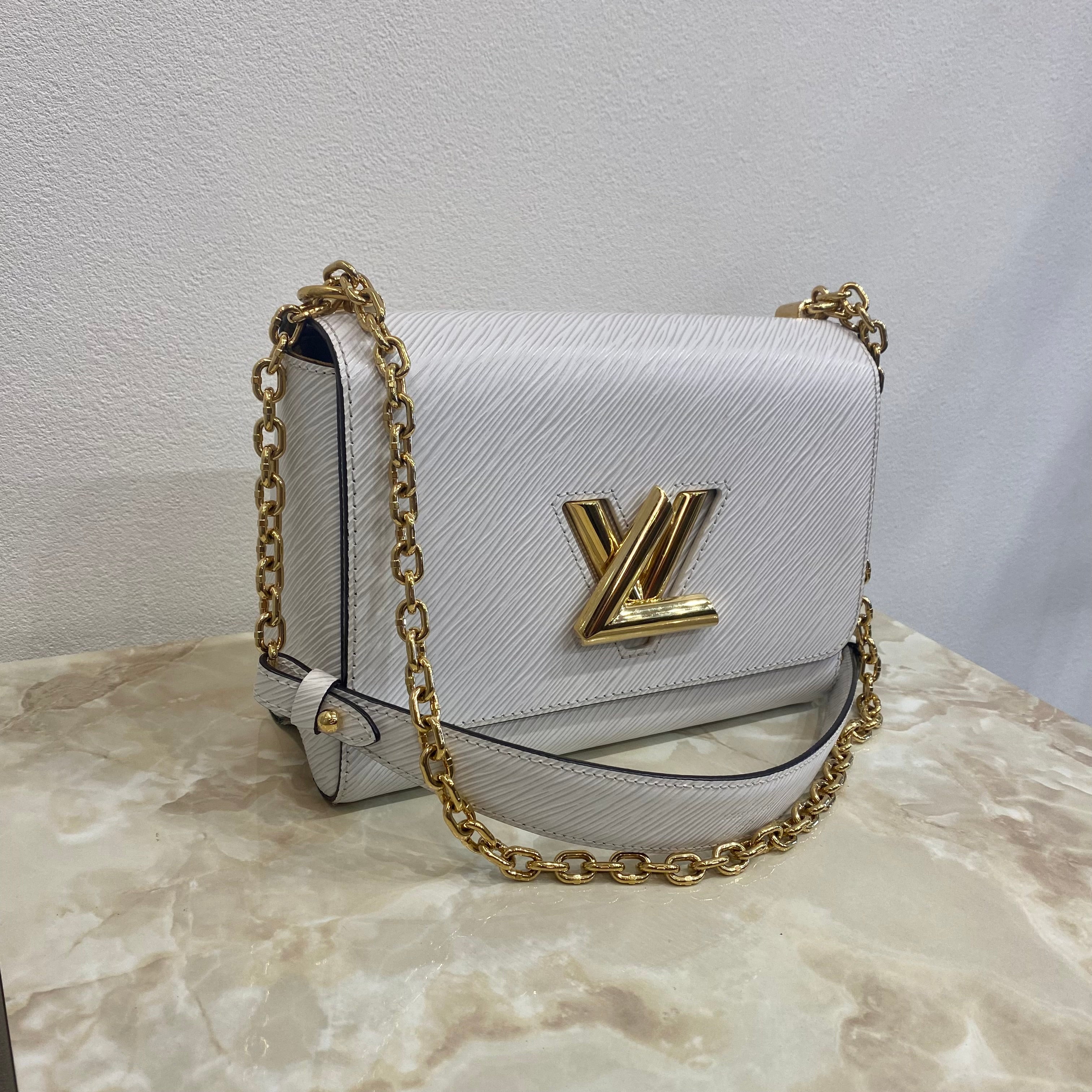 LOUIS VUITTON ショルダーバッグ