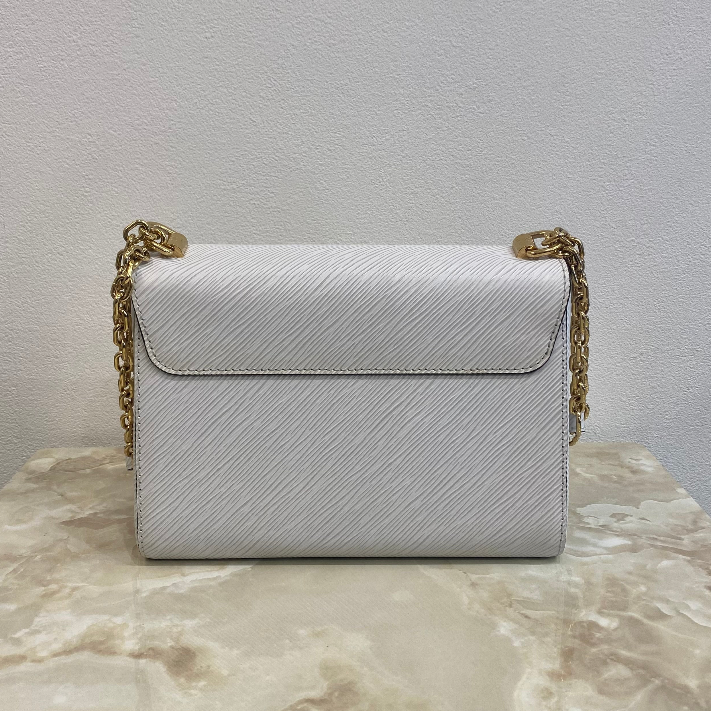 LOUIS VUITTON ショルダーバッグ