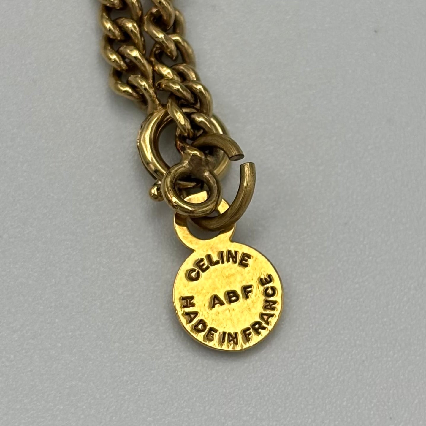 CELINE ロゴ ダブルループ ネックレス