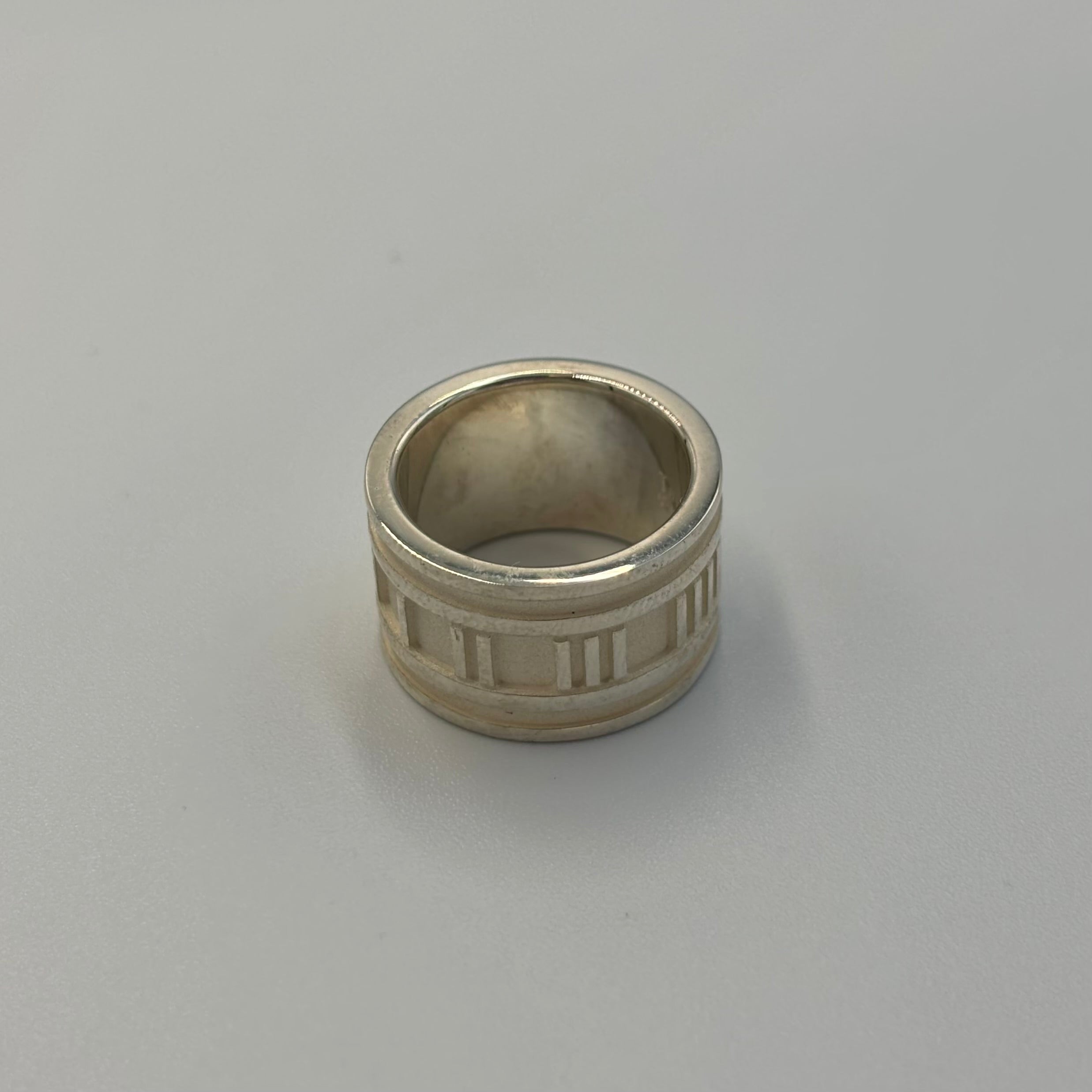 Tiffany&Co. アトラス リング