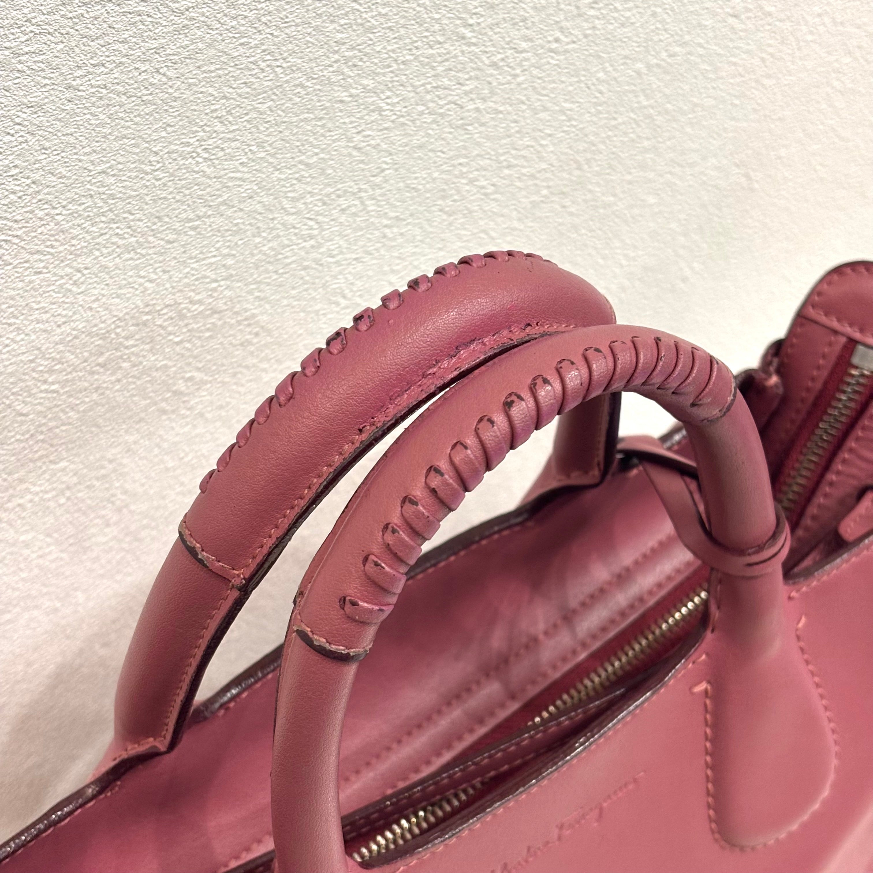 Feraggamo 2WAYバッグ