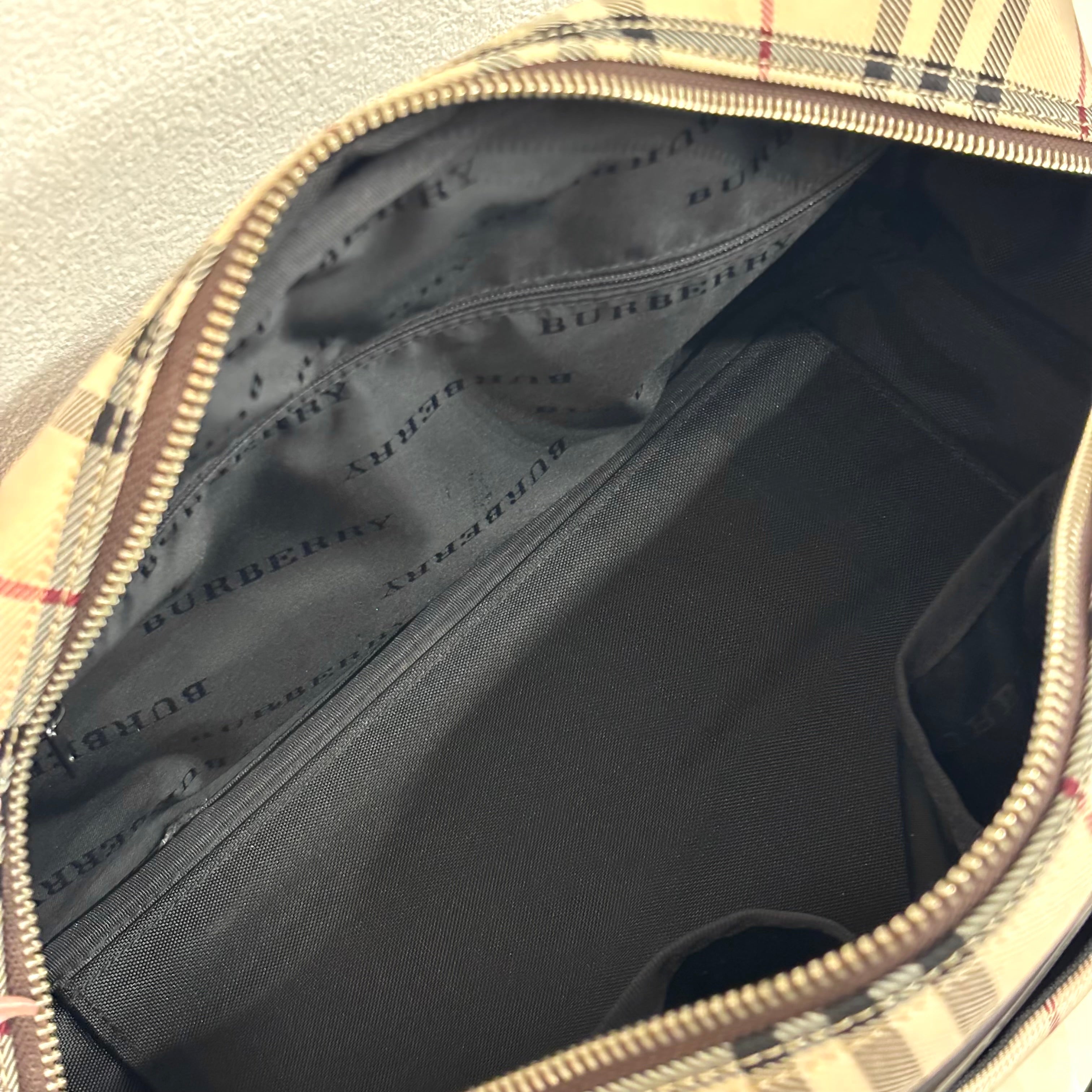 Burberry ハンドバッグ