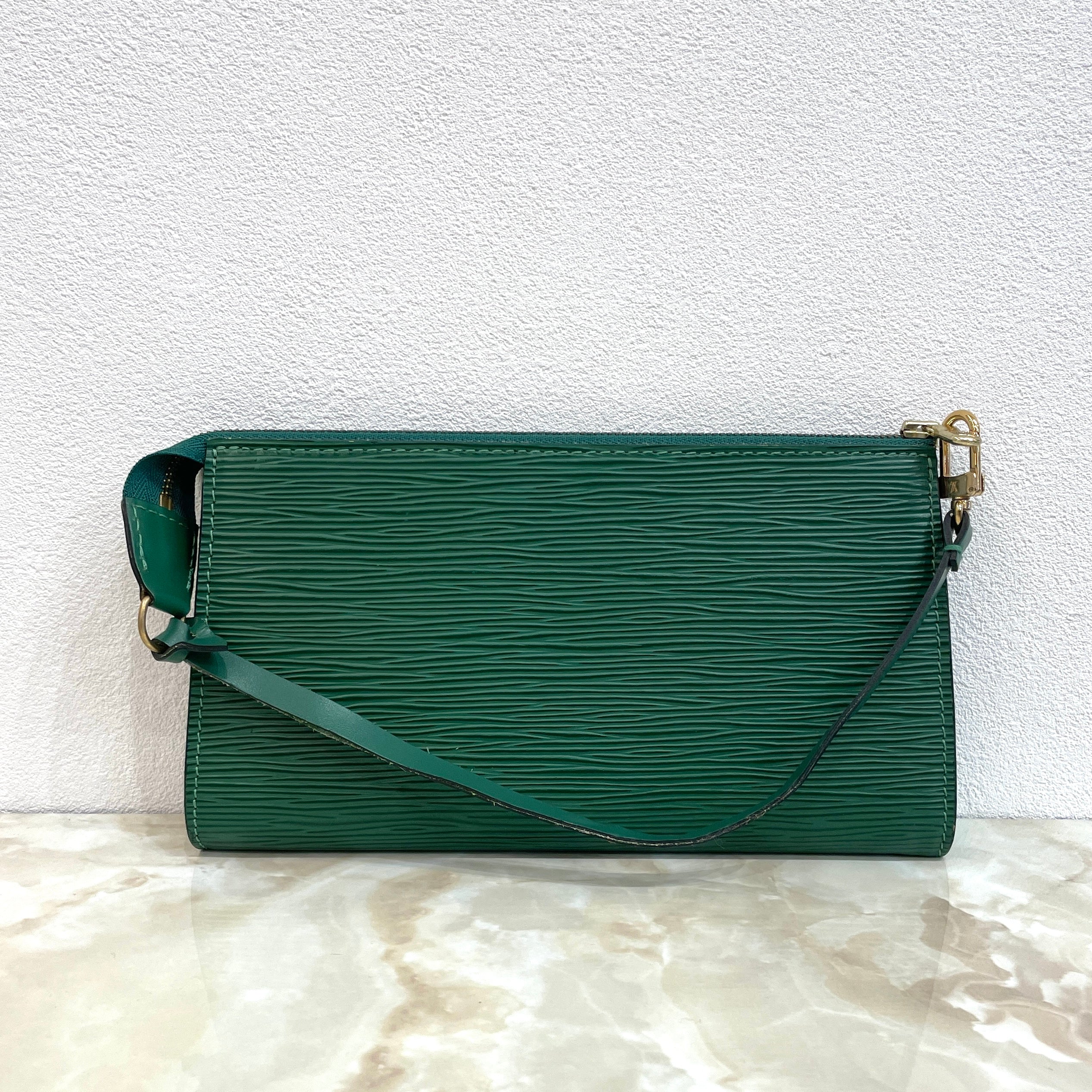 LOUIS VUITTON エピ ハンドバッグ