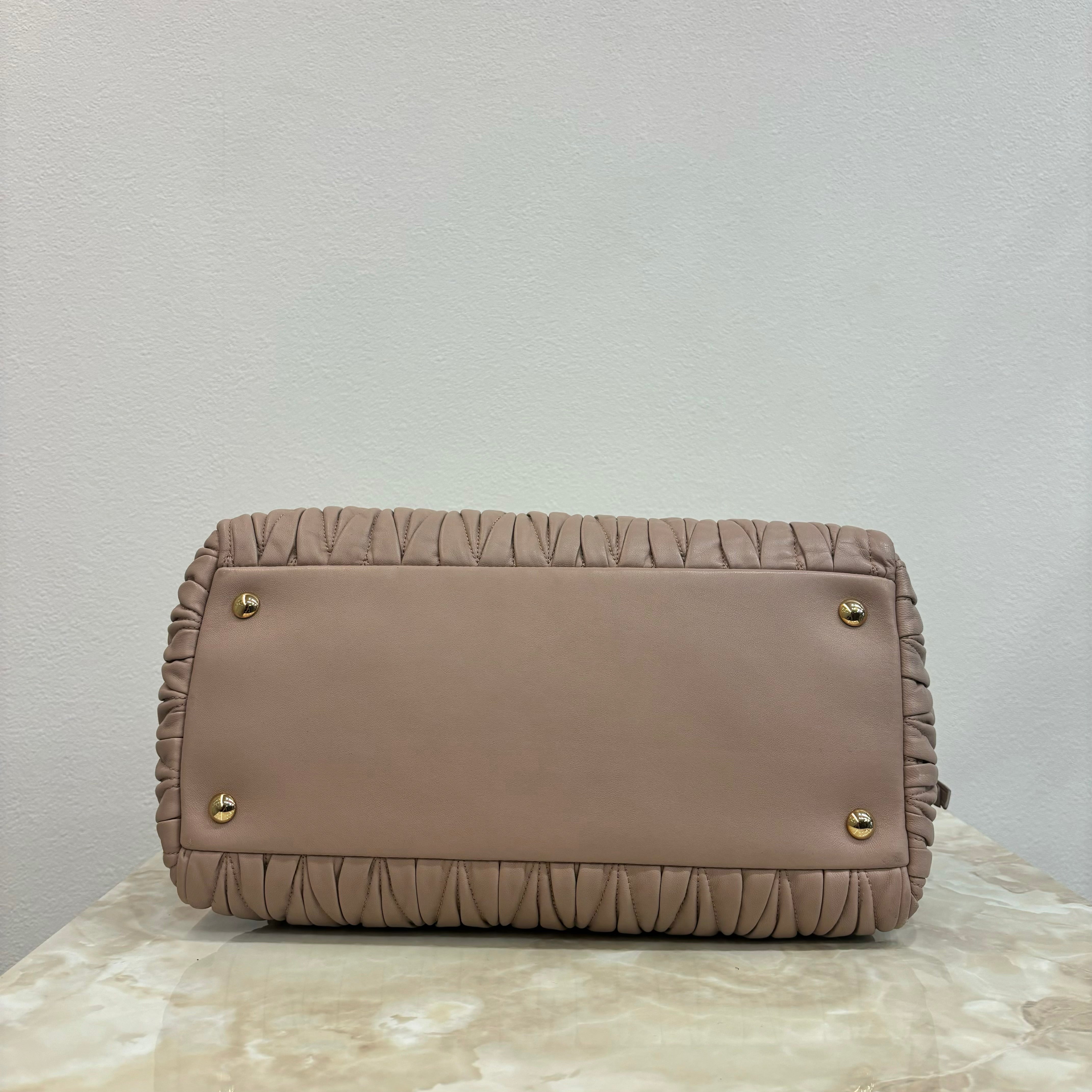 MiuMiu 2way ショルダーバッグ