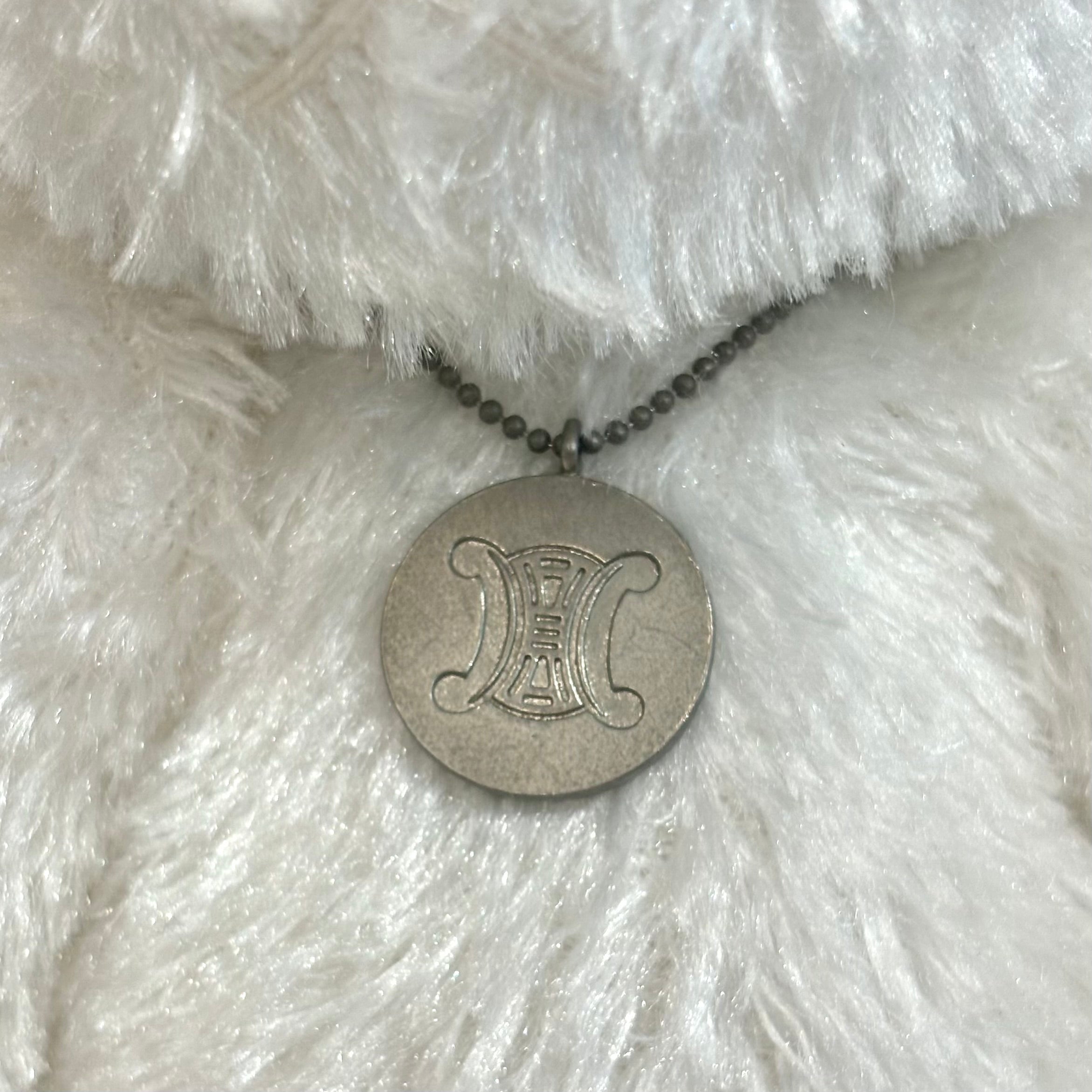 CELINE チャーム ベア