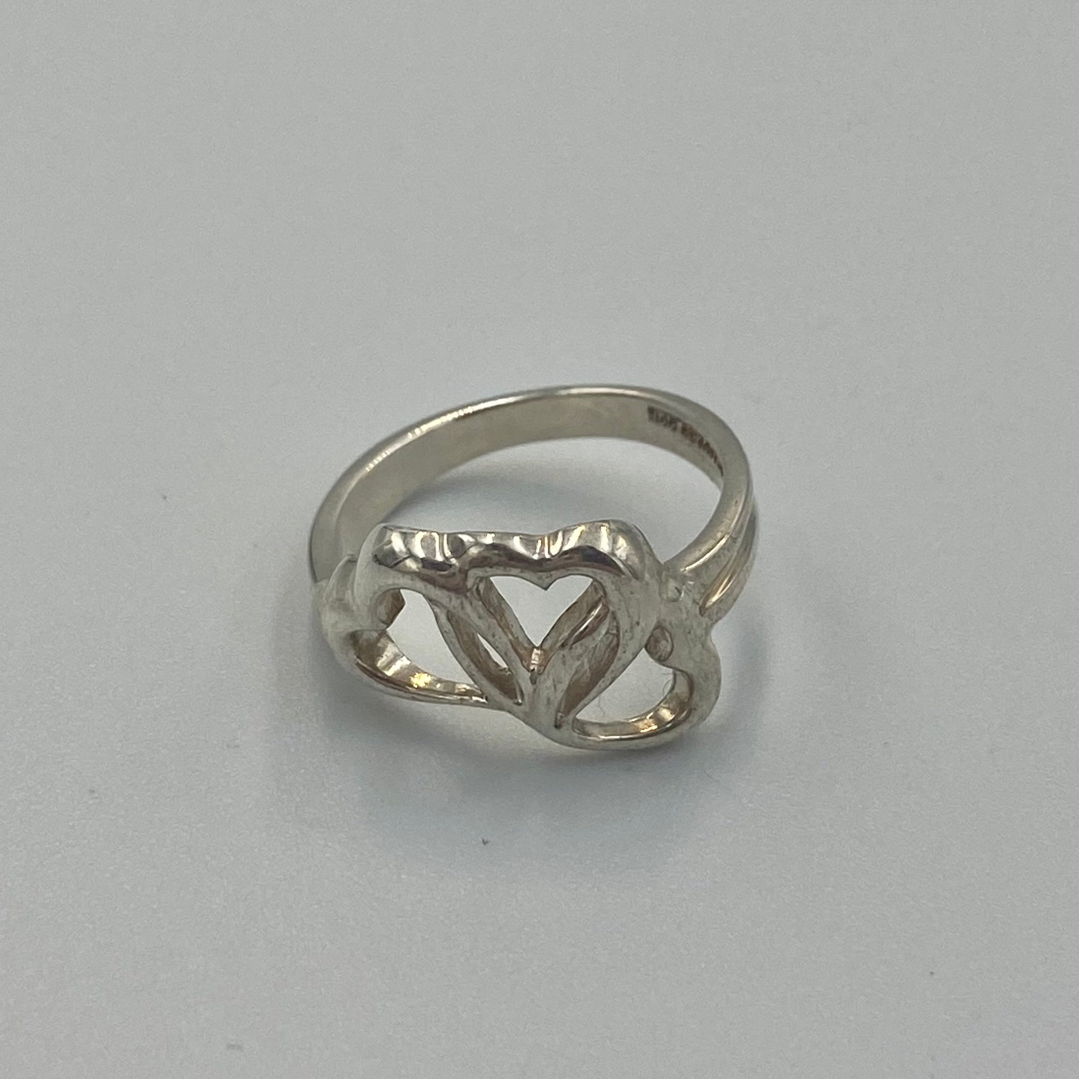 Tiffany&Co. トリプルハート リング