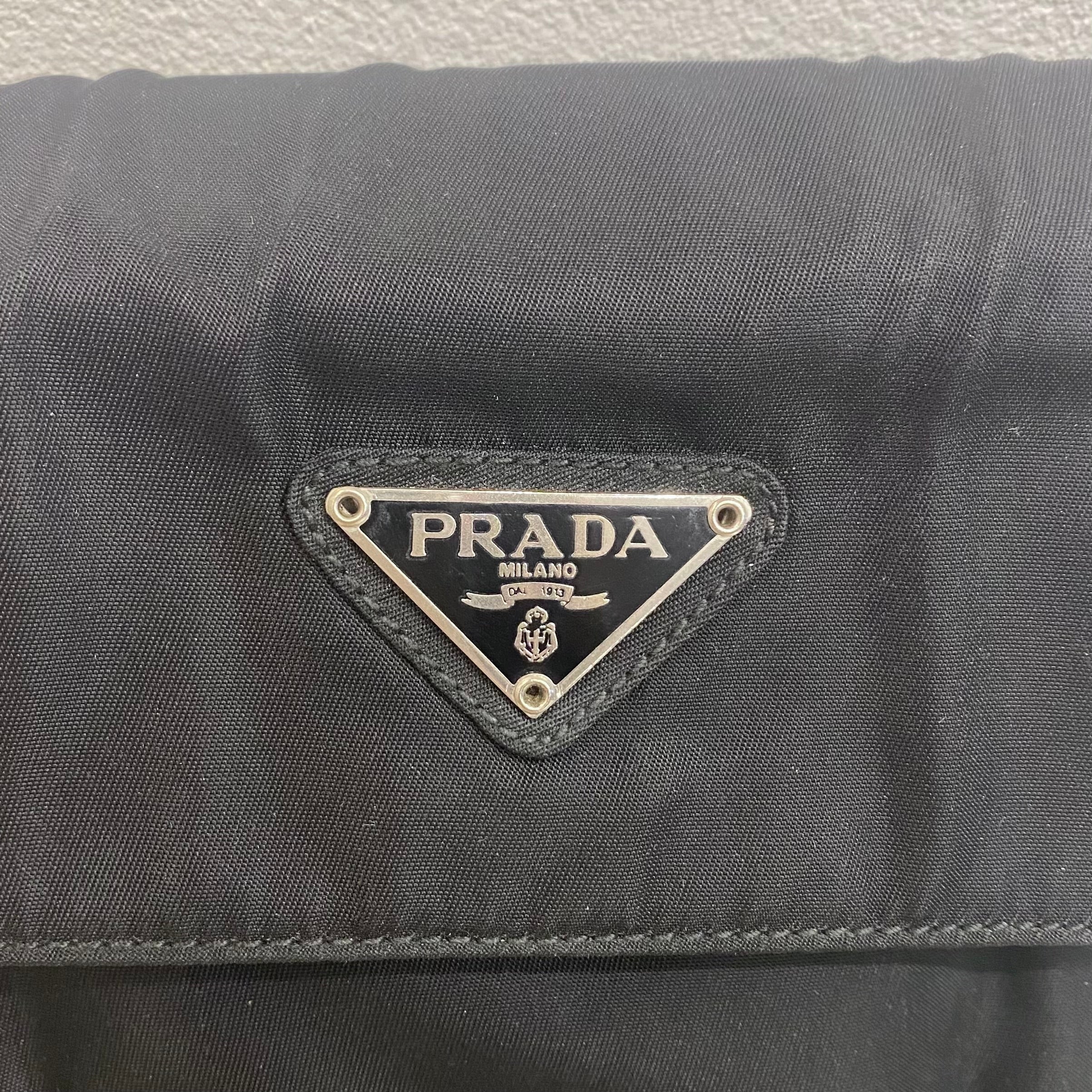 PRADA テスート ショルダーバッグ