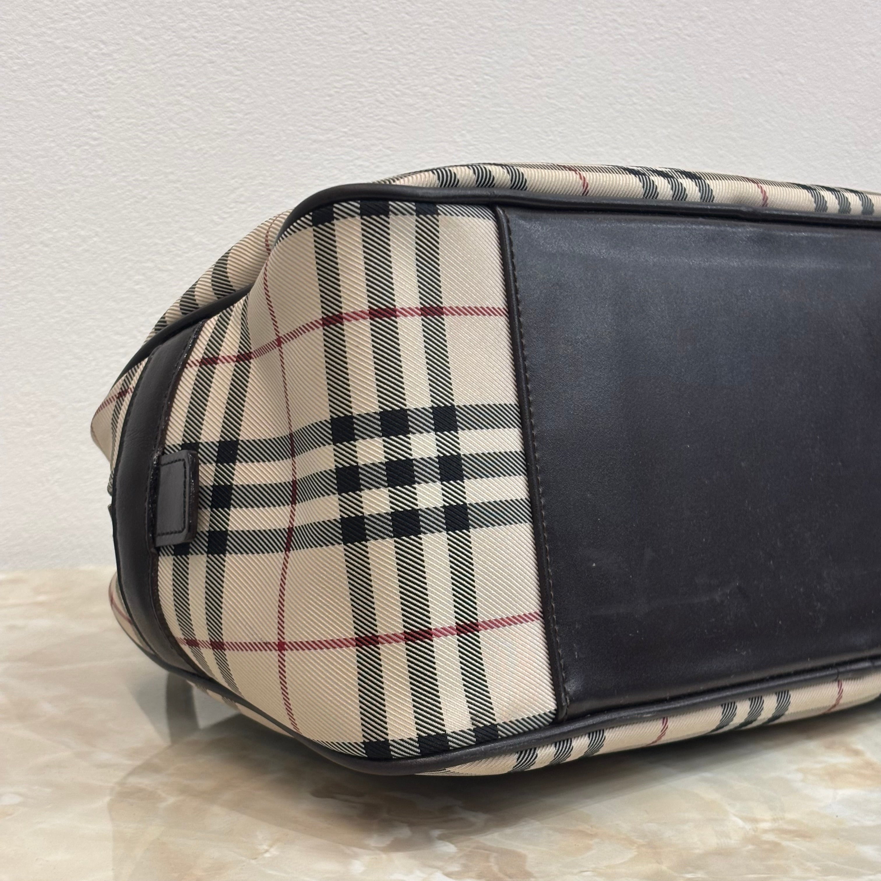 Burberry ハンドバッグ