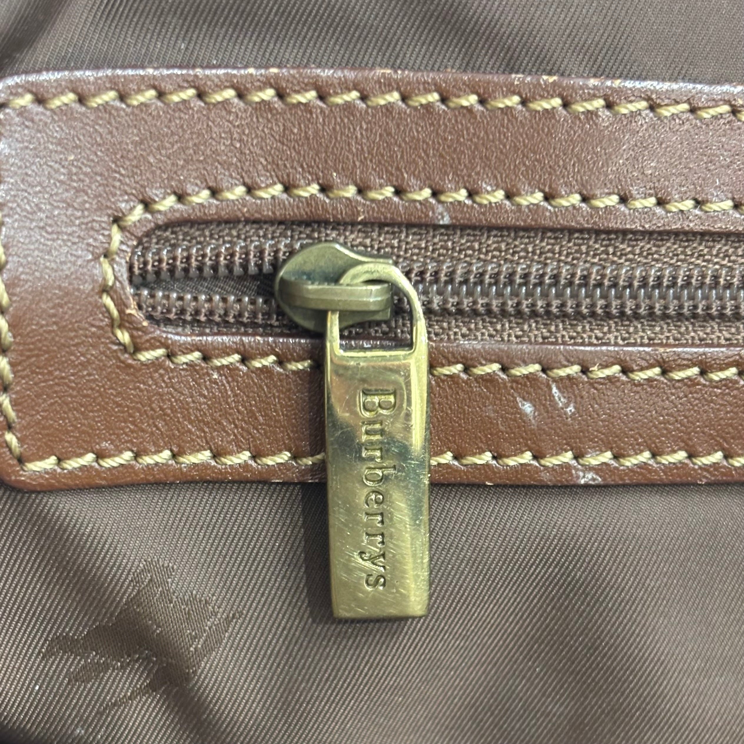 Burberry 2WAYバッグ