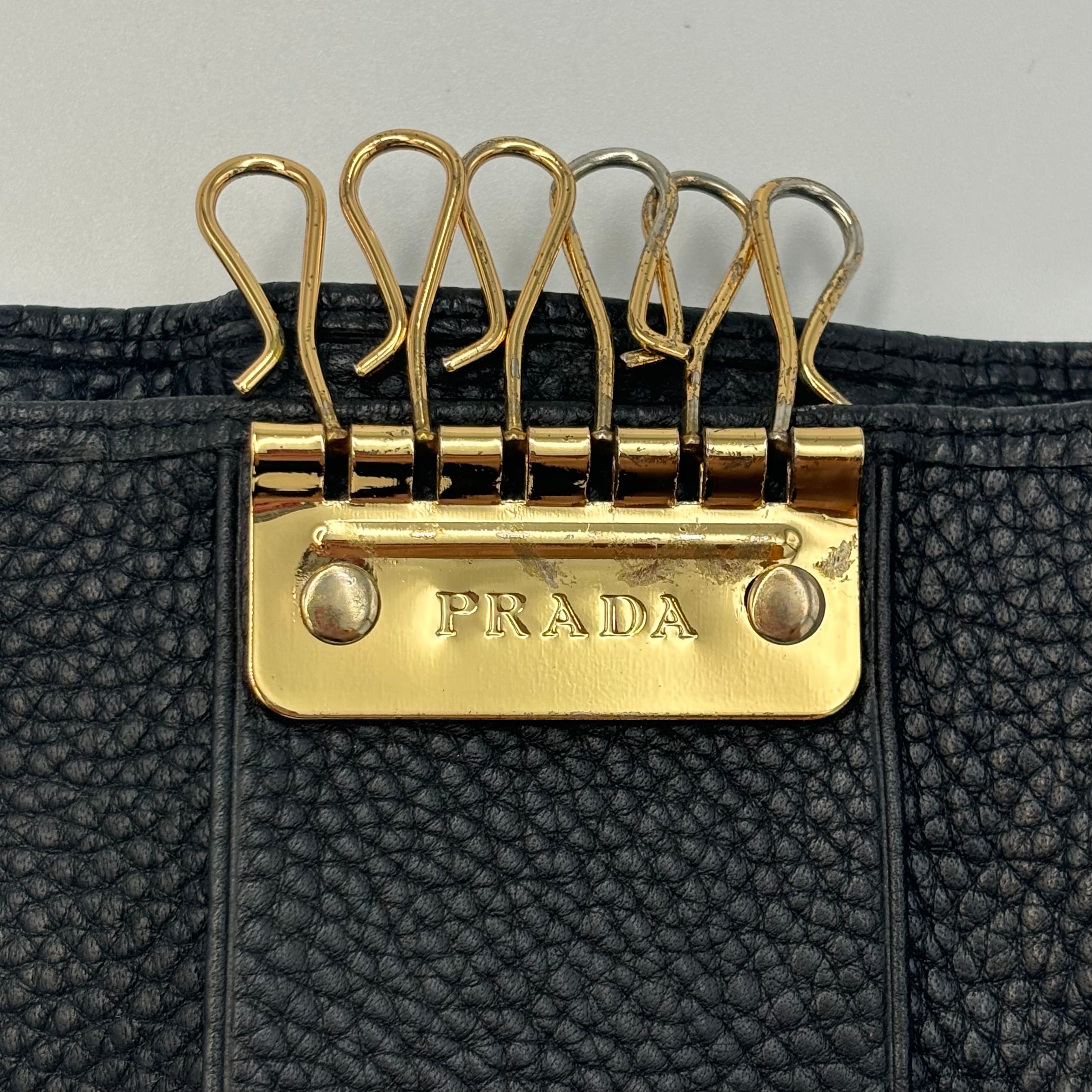 PRADA レザー キーケース