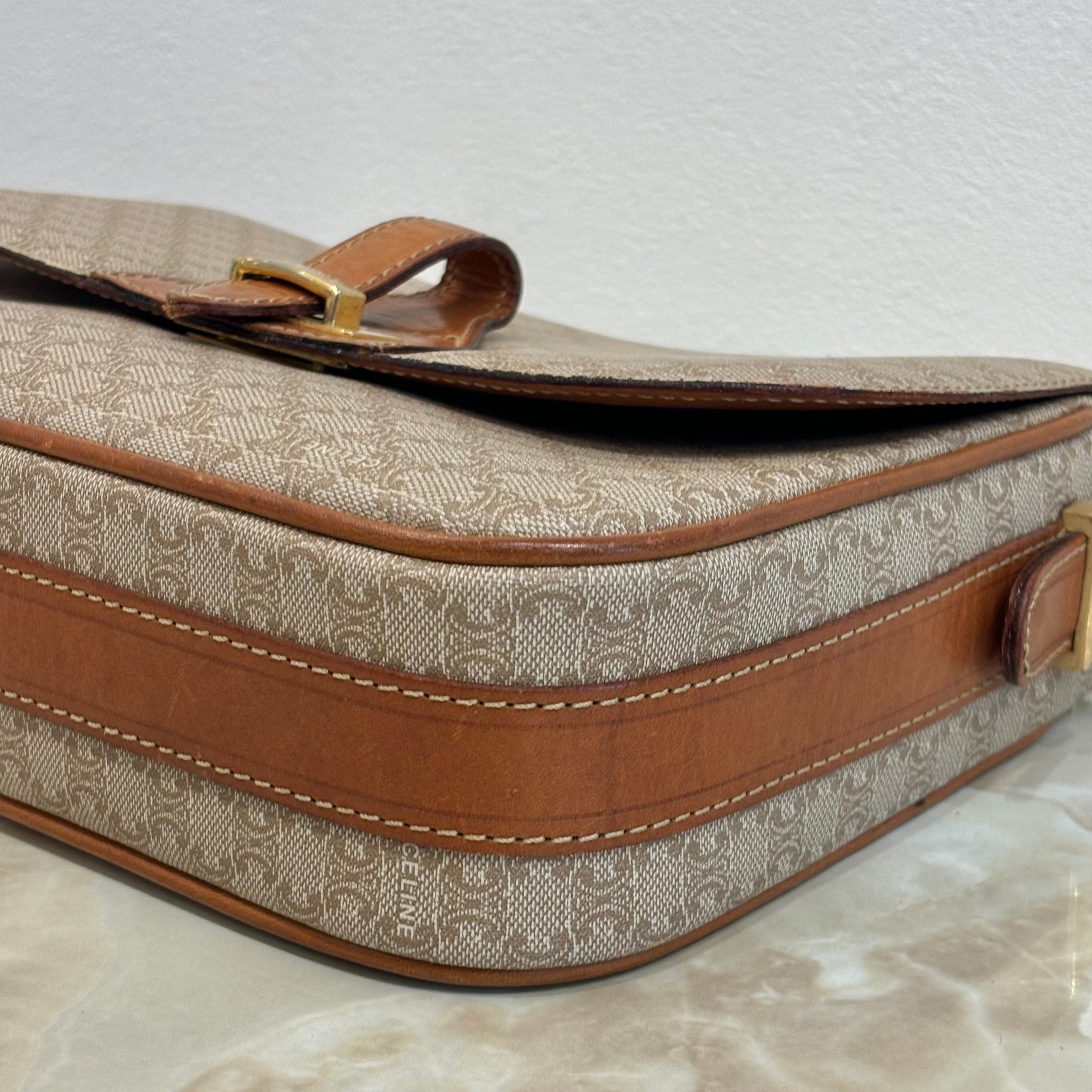 CELINE マカダム ショルダーバッグ