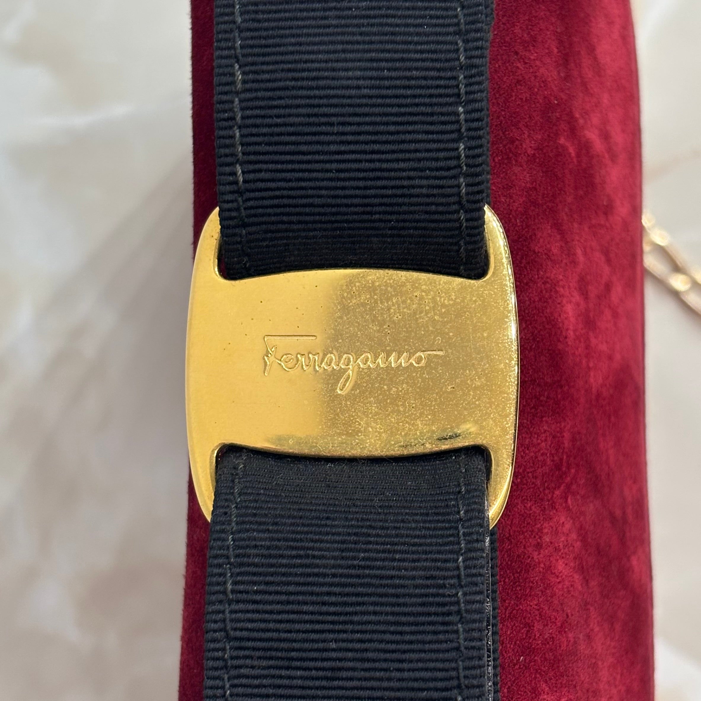 Feraggamo チェーンショルダーバッグ