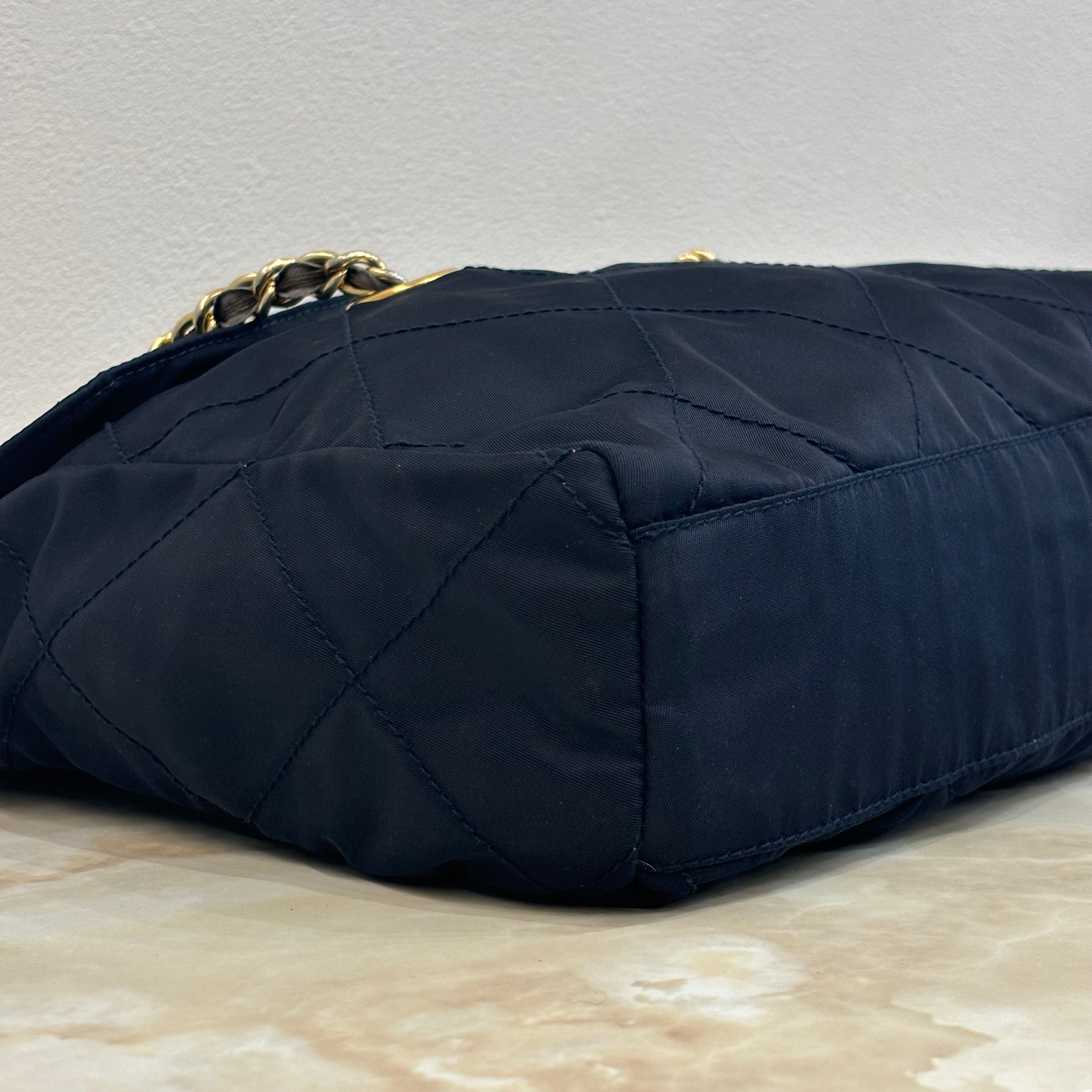 PRADAテスートチェーンショルダーバッグ