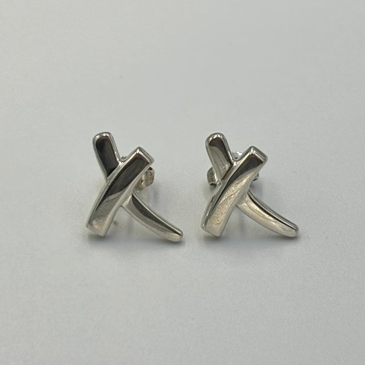 Tiffany&Co. キス ピアス