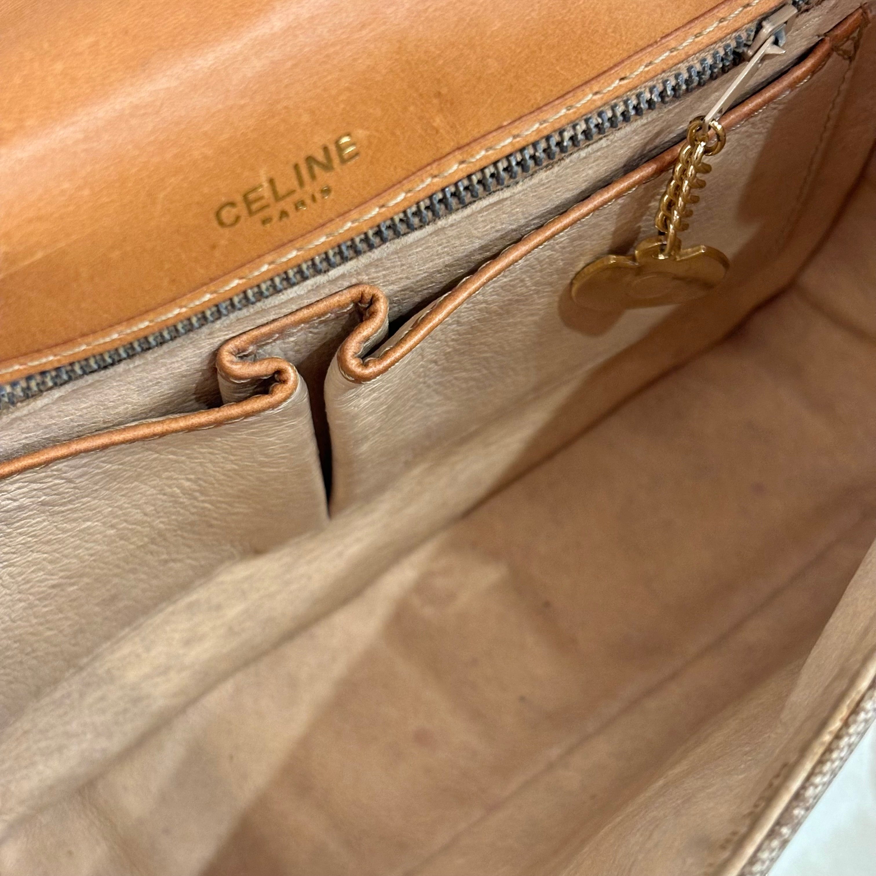 CELINE マカダム ショルダーバッグ