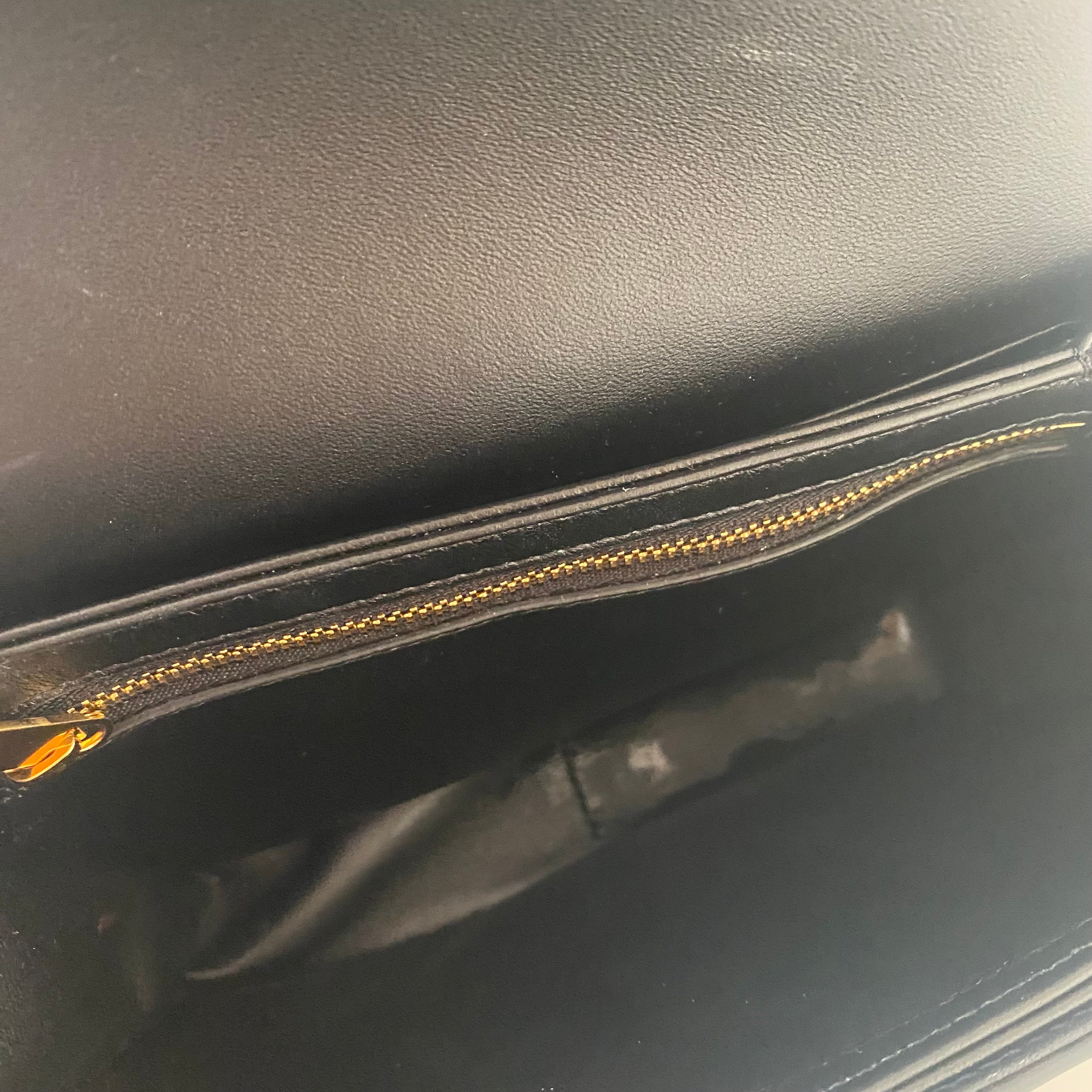 CELINE トリオンフ ショルダーバッグ(リザード)