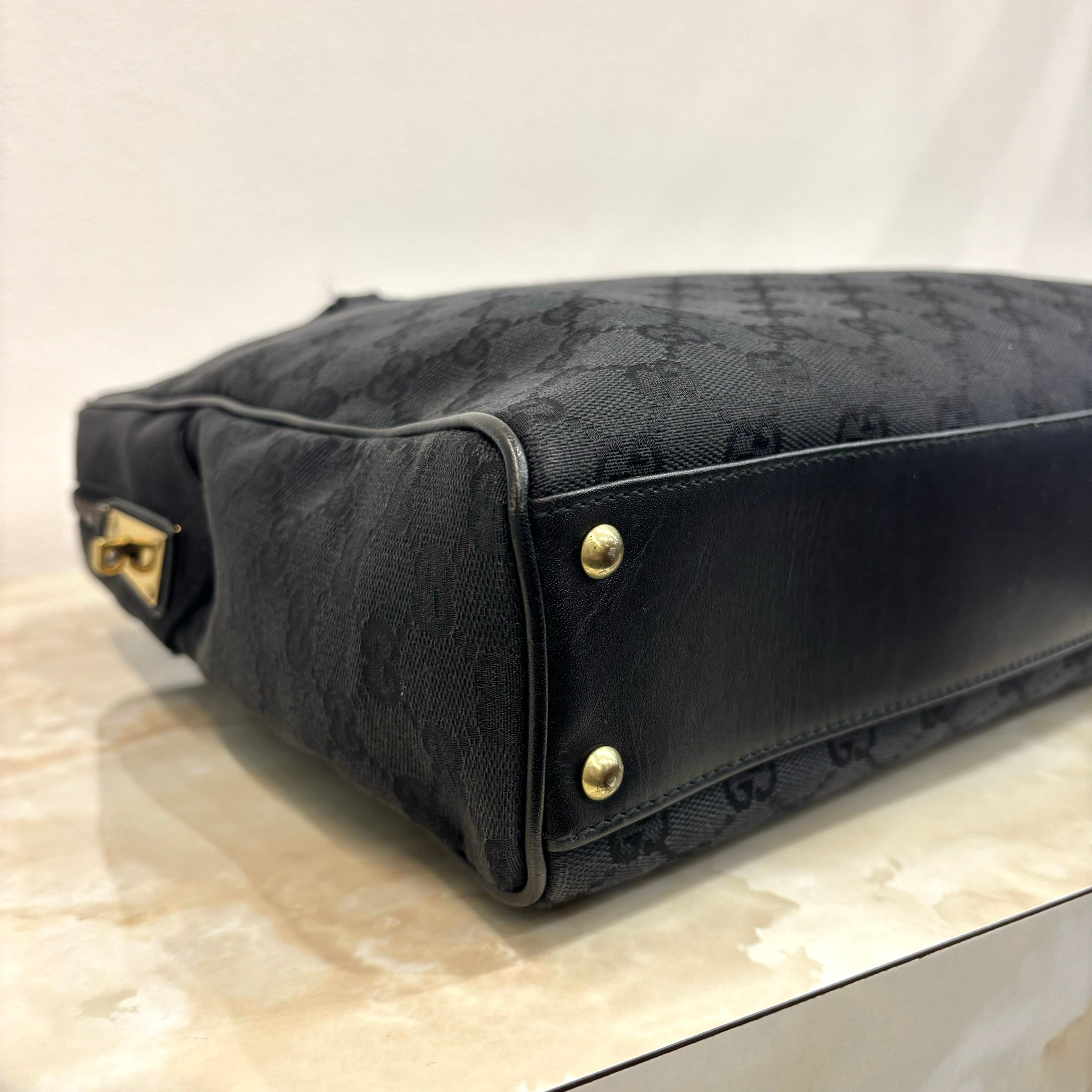 GUCCI ハンドバッグ