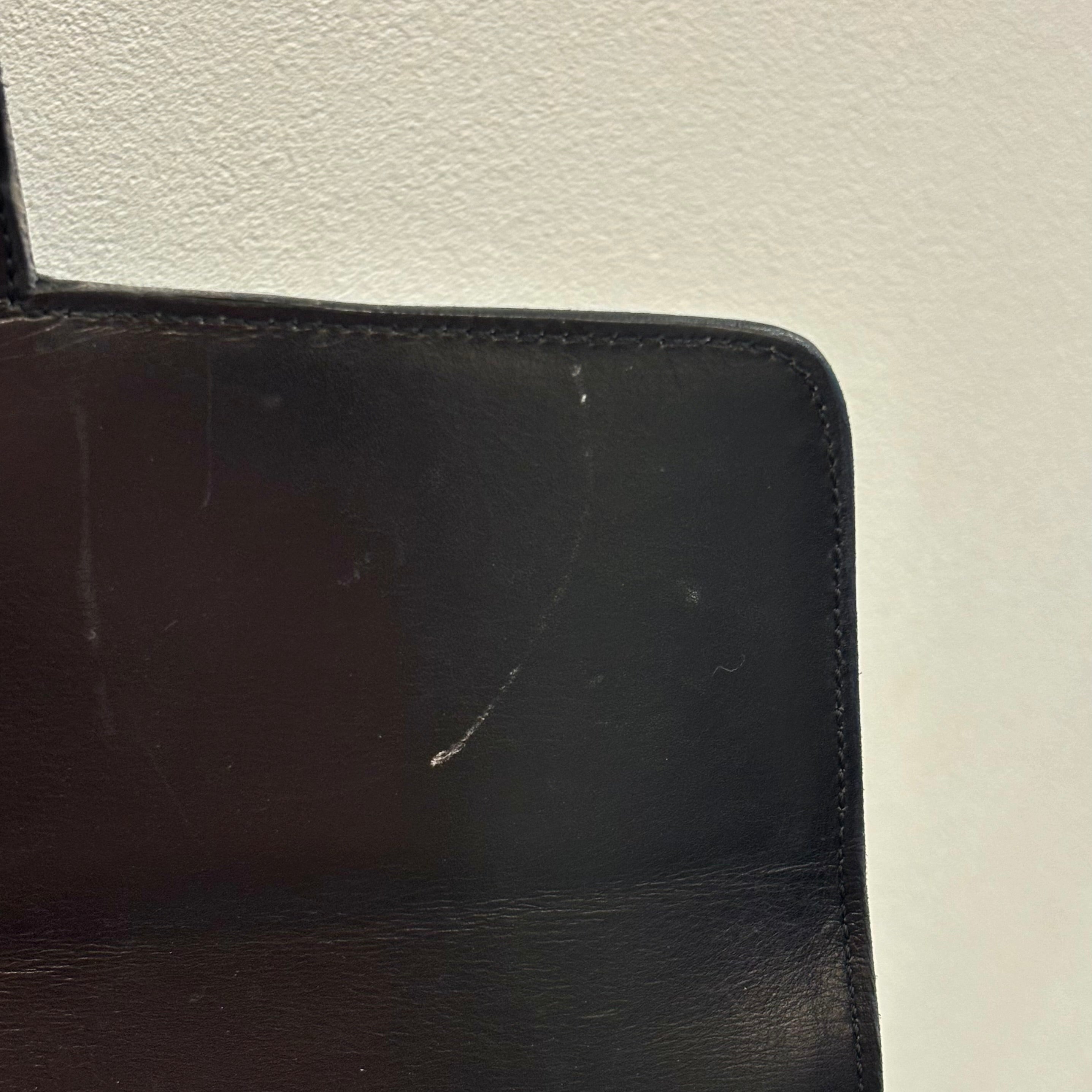 CELINE 馬車金具 レザーショルダーバッグ