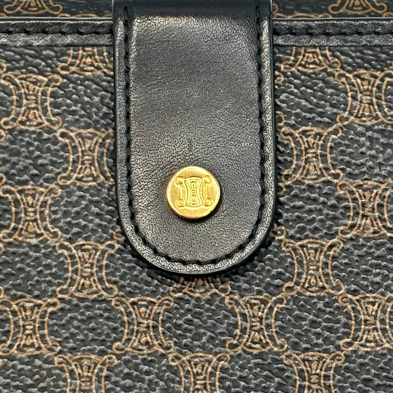 CELINE マカダム 二つ折り財布