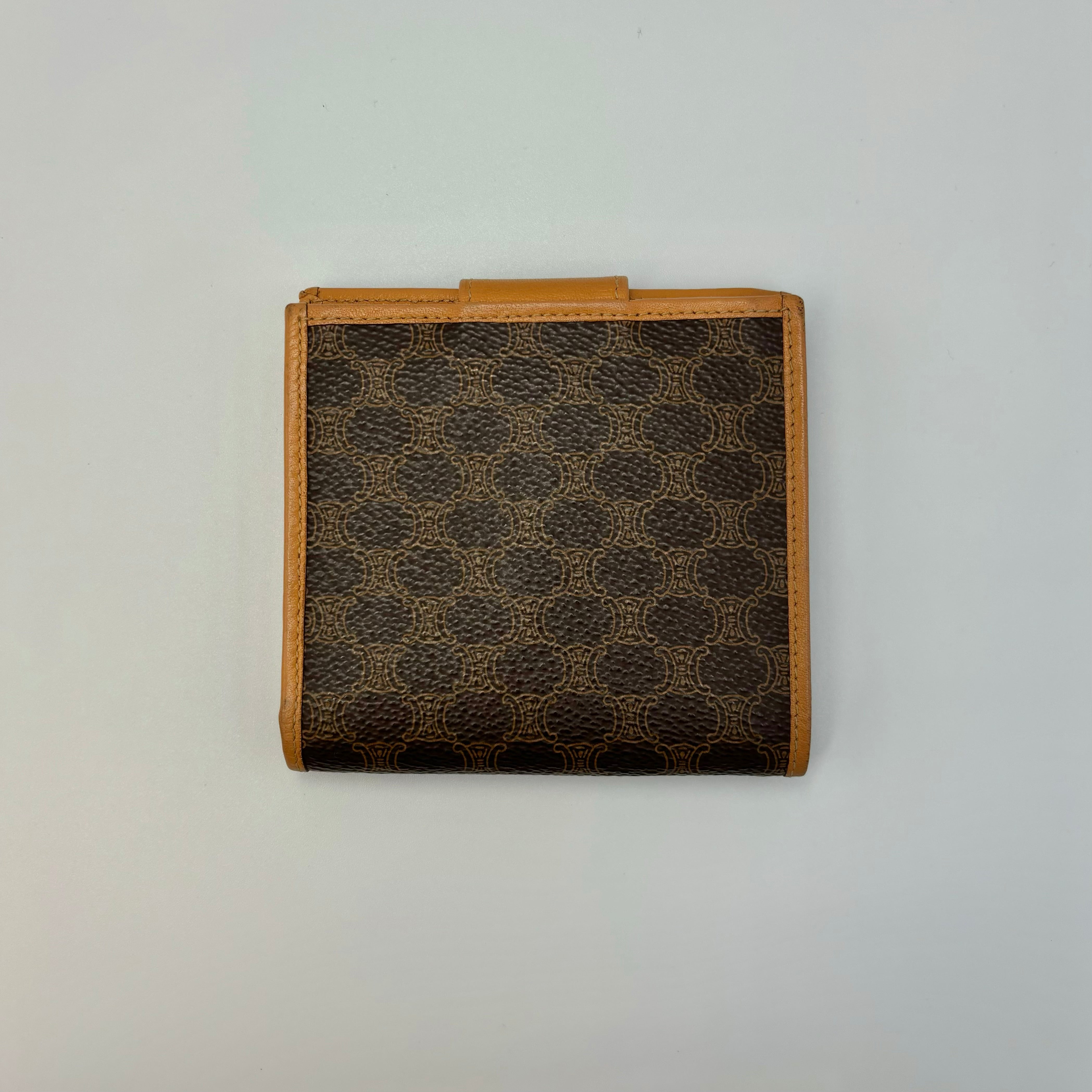 CELINE マカダム 二つ折り財布