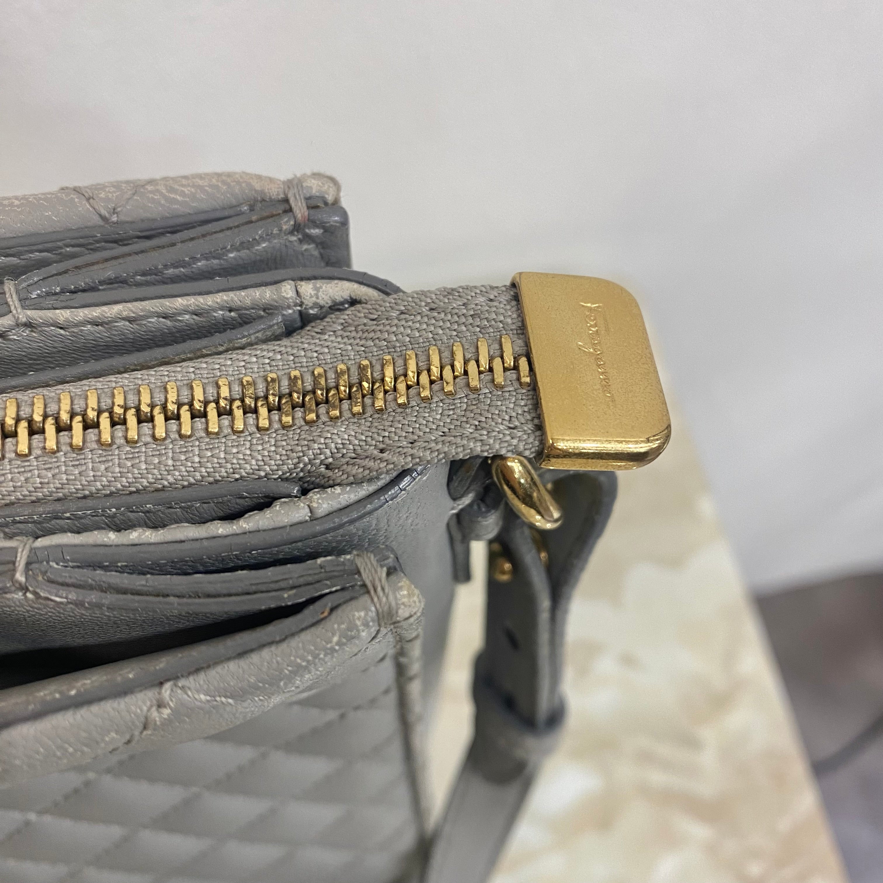 Salvatore Ferragamo 2wayショルダーバッグ
