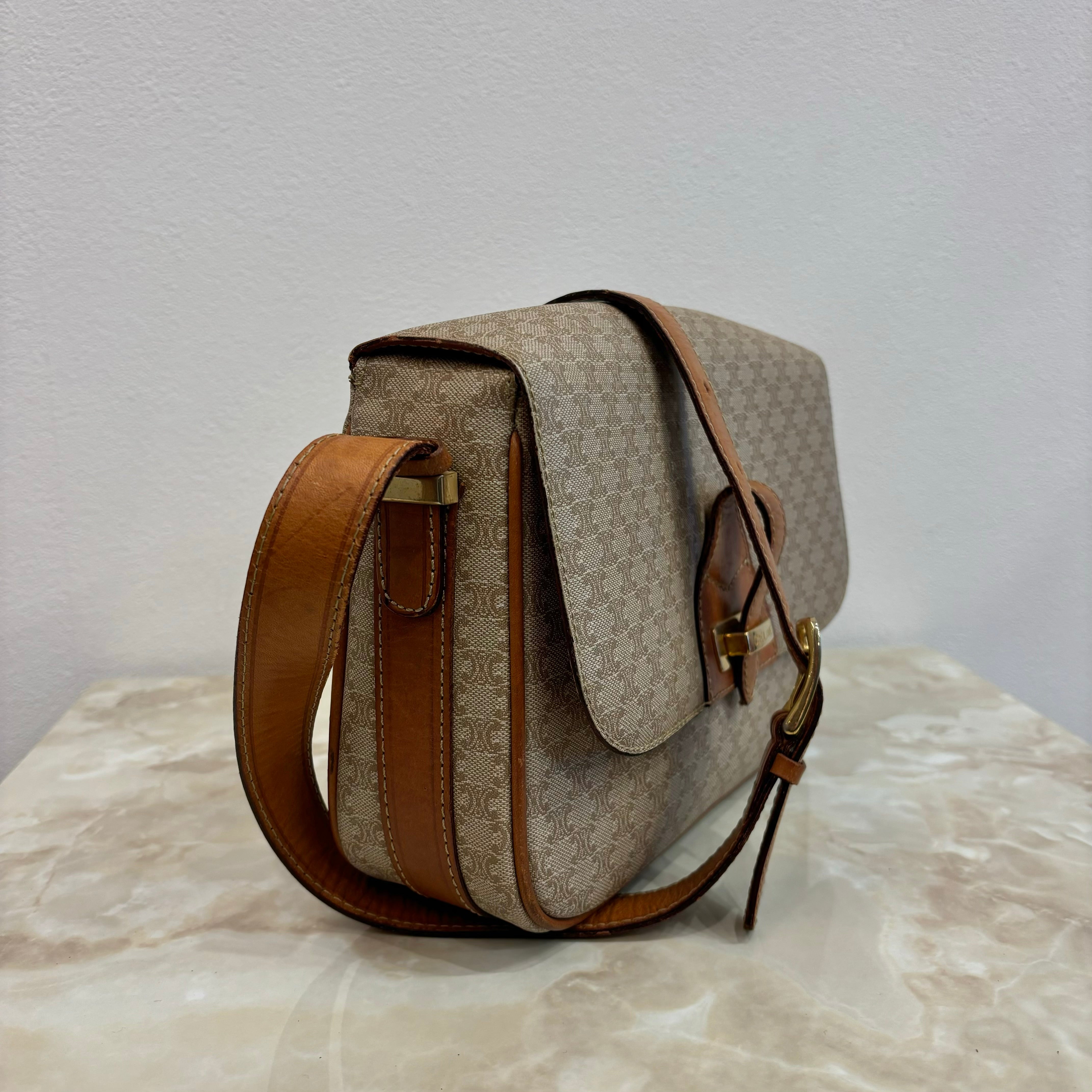 CELINE マカダム ショルダーバッグ