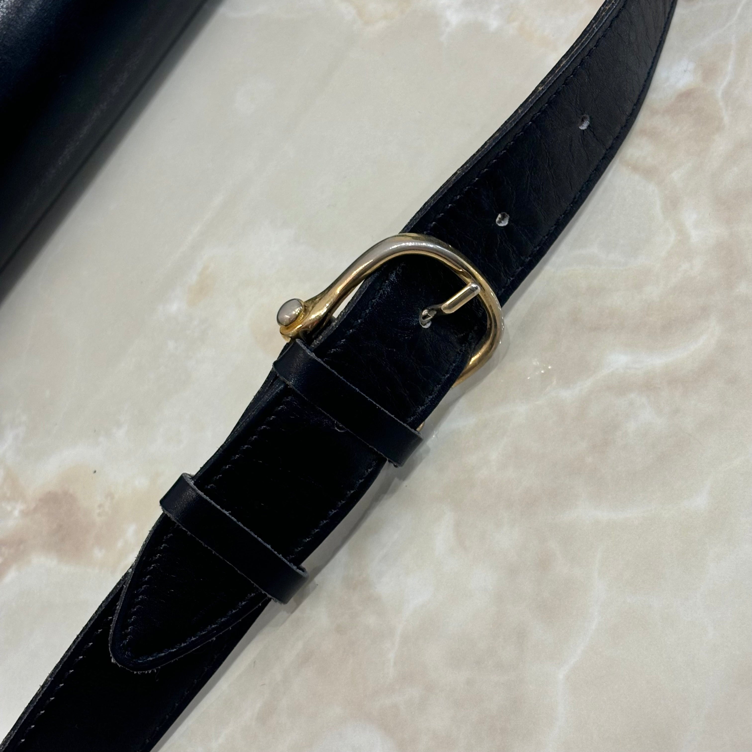 CELINE 馬車金具 レザーショルダーバッグ